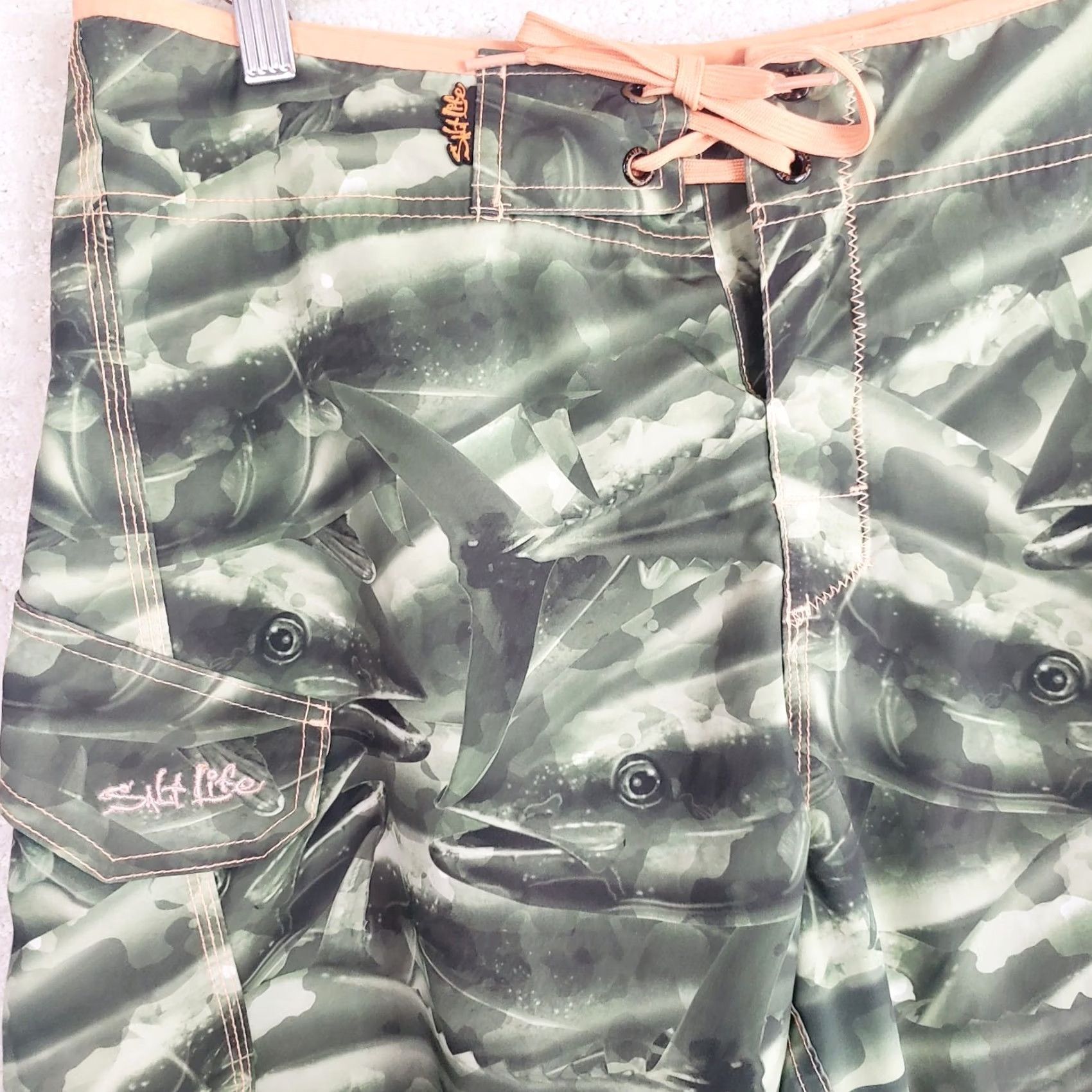 Vintage Salt Life Board Shorts Mens 32 Green Camouflage Vapor Stretch 10” Inseam Salt Life Graphics Classic Logo Swim Bottoms Size US 32 / EU 48 - 2 Thumbnail