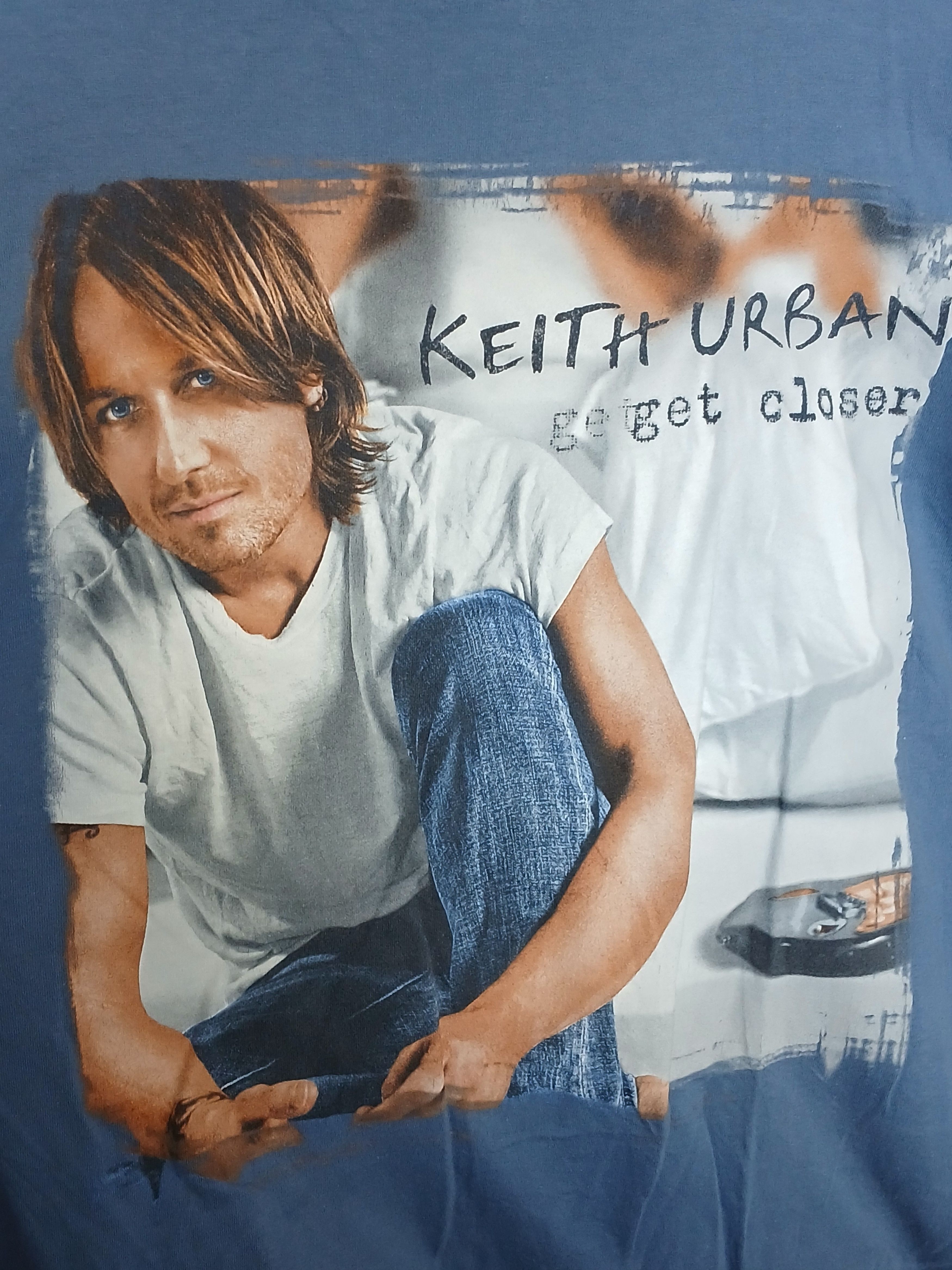Band Tees Keith Urban Get Closer World Tour T-Shirt Size US S / EU 44-46 / 1 - 3 Thumbnail
