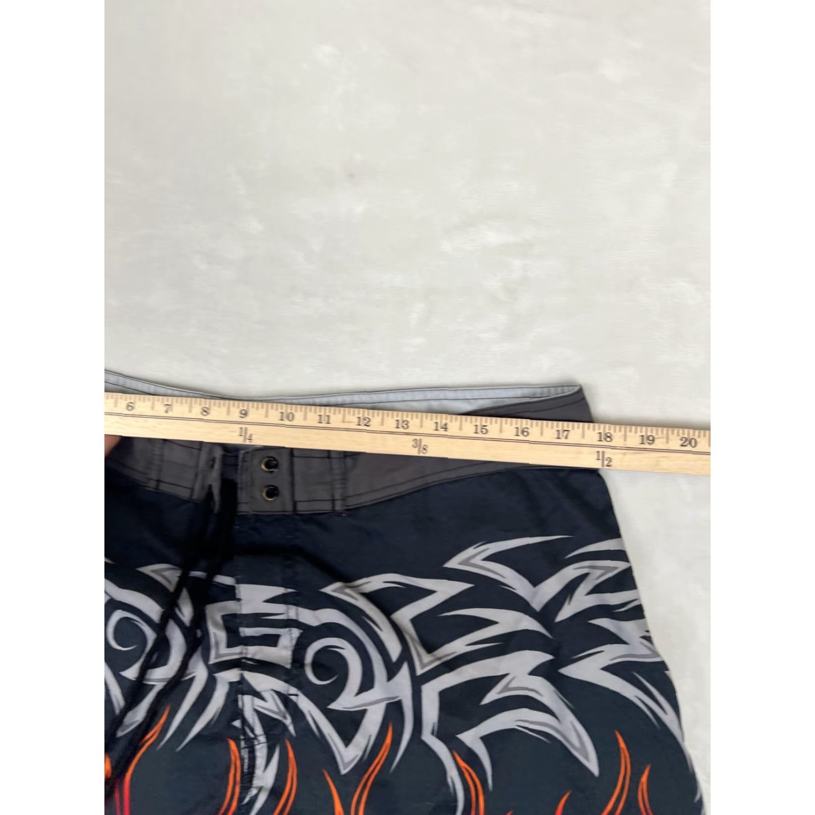Ocean Pacific VINTAGE OP Ocean Pacific Board Shorts Mens 36 Black Tribal Flame Surf Beach Y2K Size US 36 / EU 52 - 5 Thumbnail