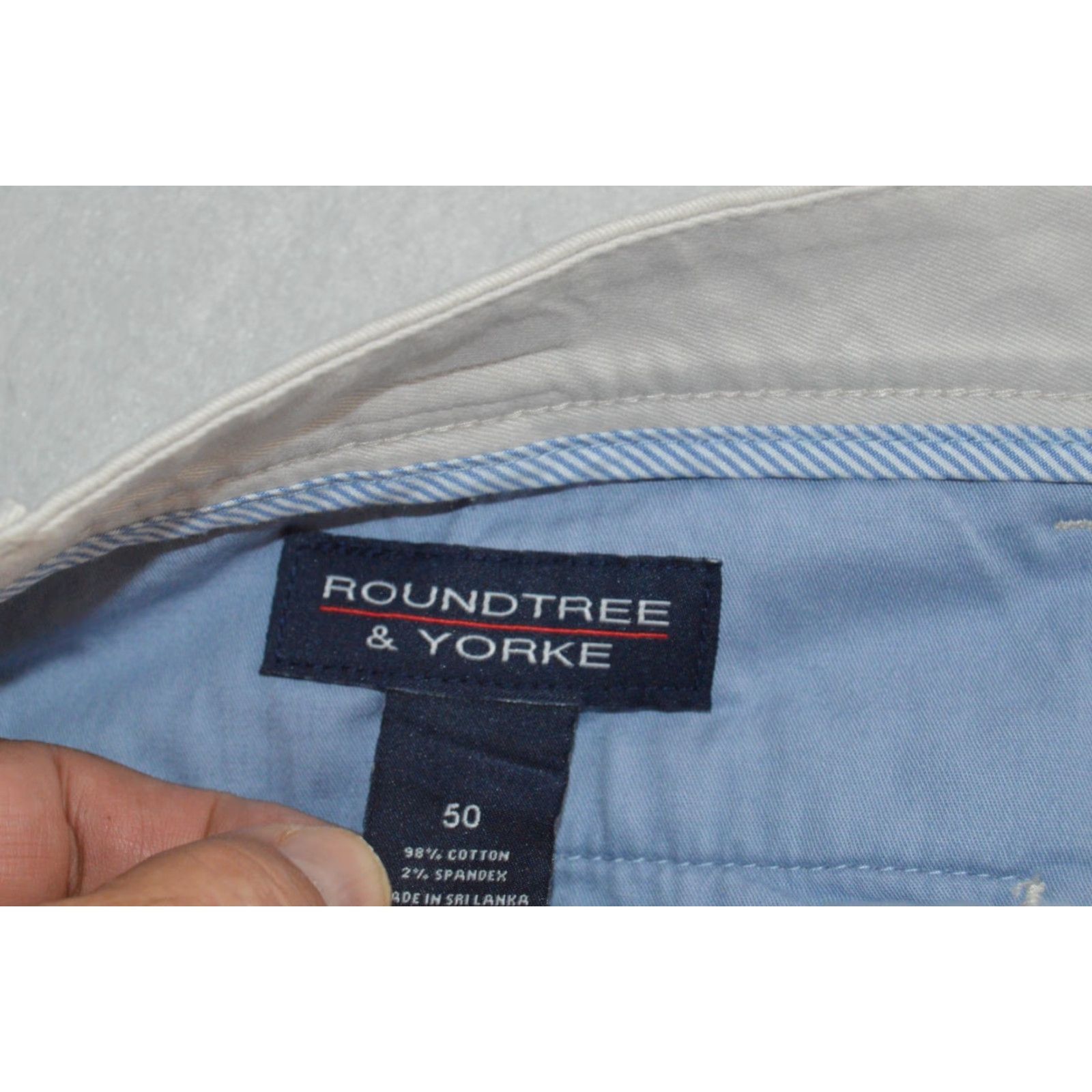 Roundtree & Yorke NWT Roundtree & Yorke Casuals Shorts Big Men's Stone 50/9" Chino Stretch Canvas Beige Front Pockets Flat Front 9 in Inseam Size US 34 / EU 50 - 8 Thumbnail
