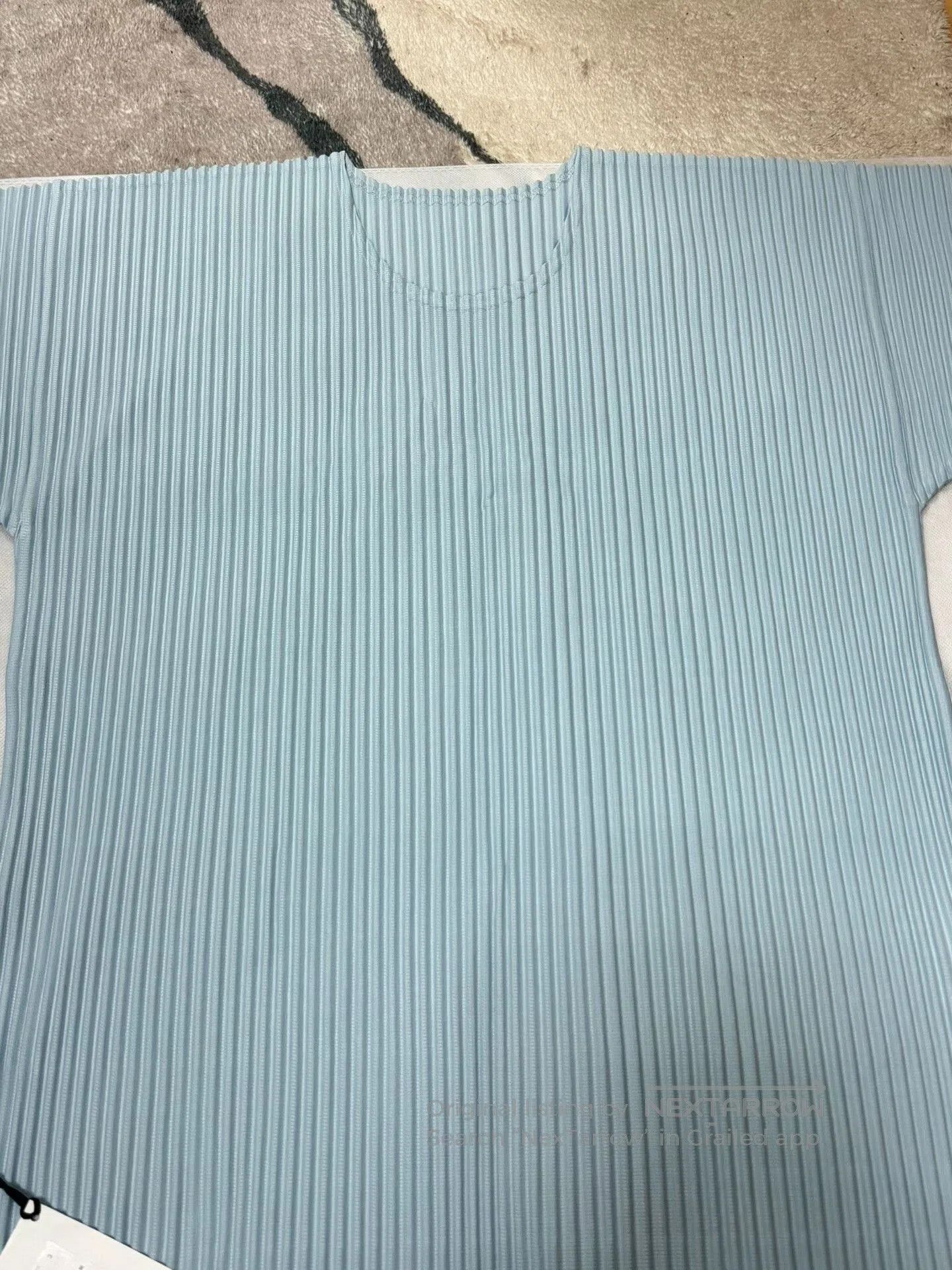 Homme Plisse Issey Miyake Issey Miyake Homme Plisse Short. Size US L / EU 52-54 / 3 - 3 Thumbnail