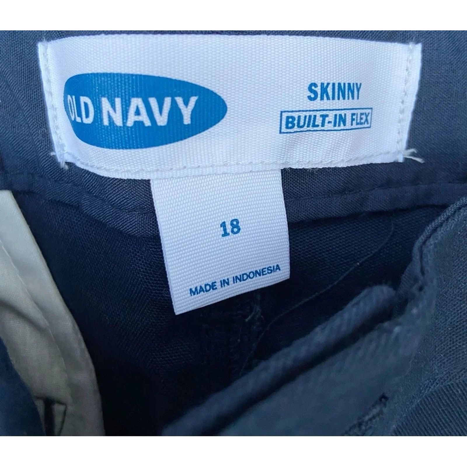 Old Navy New Old Navy Boys Size 18 Navy Blue Skinny Fit Trousers Size 40" / US 18 - 5 Thumbnail