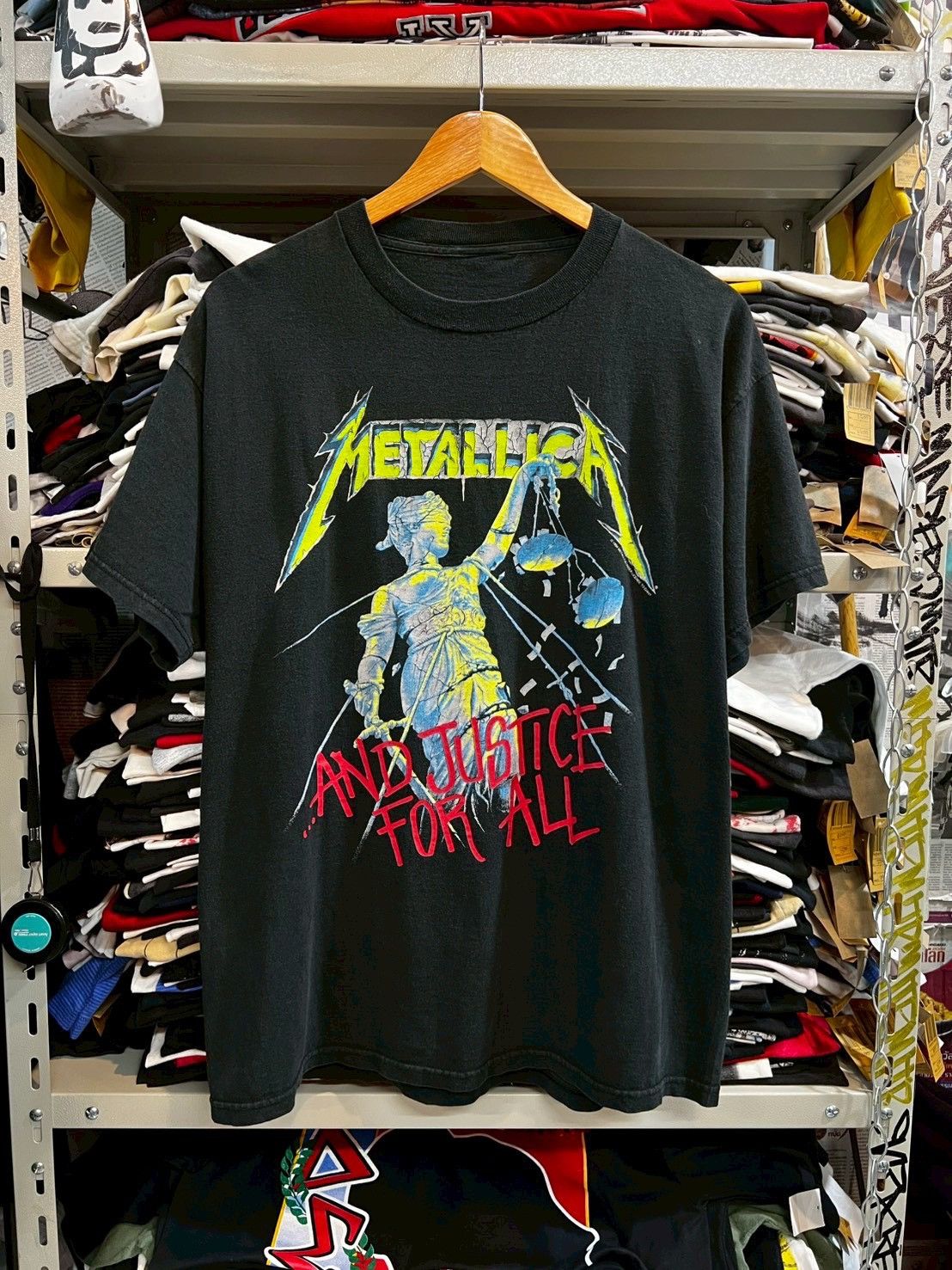 Metallica Metallica 1994’s vintage tee Size US XL / EU 56 / 4 - 1 Thumbnail