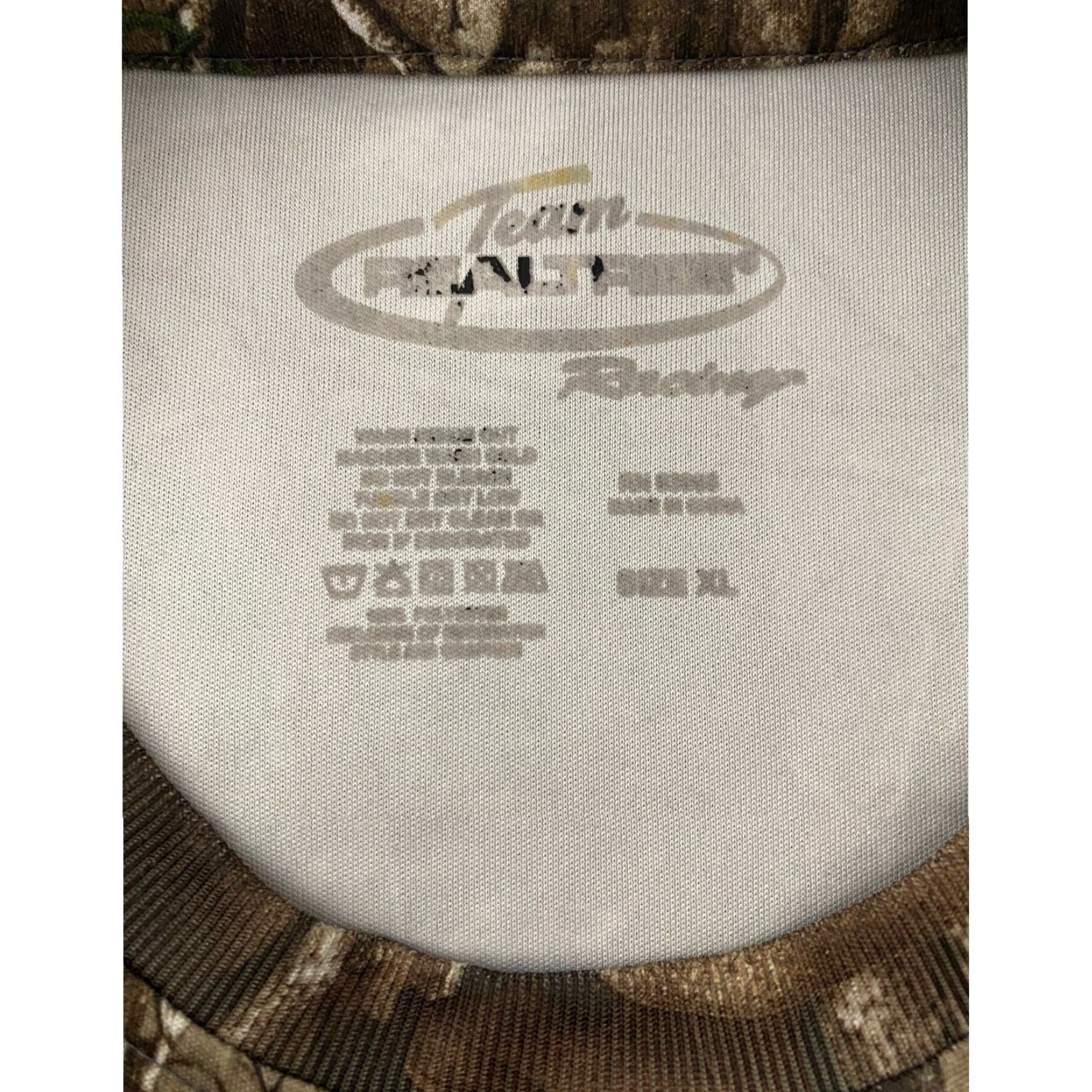 Realtree VINTAGE: No. (Note: The item is not vintage per provided specs, so we won't prepend "VINTAGE".) Size XL / US 12-14 / IT 48-50 - 2 Thumbnail