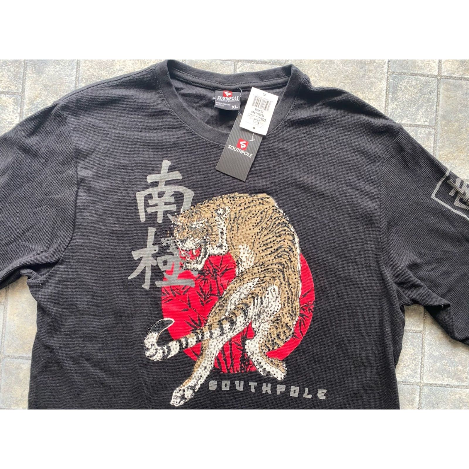 Southpole VINTAGE Southpole Shirt Men XL Black Tiger Graphic Y2K NWT Thermal Long Sleeve Size US XL / EU 56 / 4 - 4 Thumbnail
