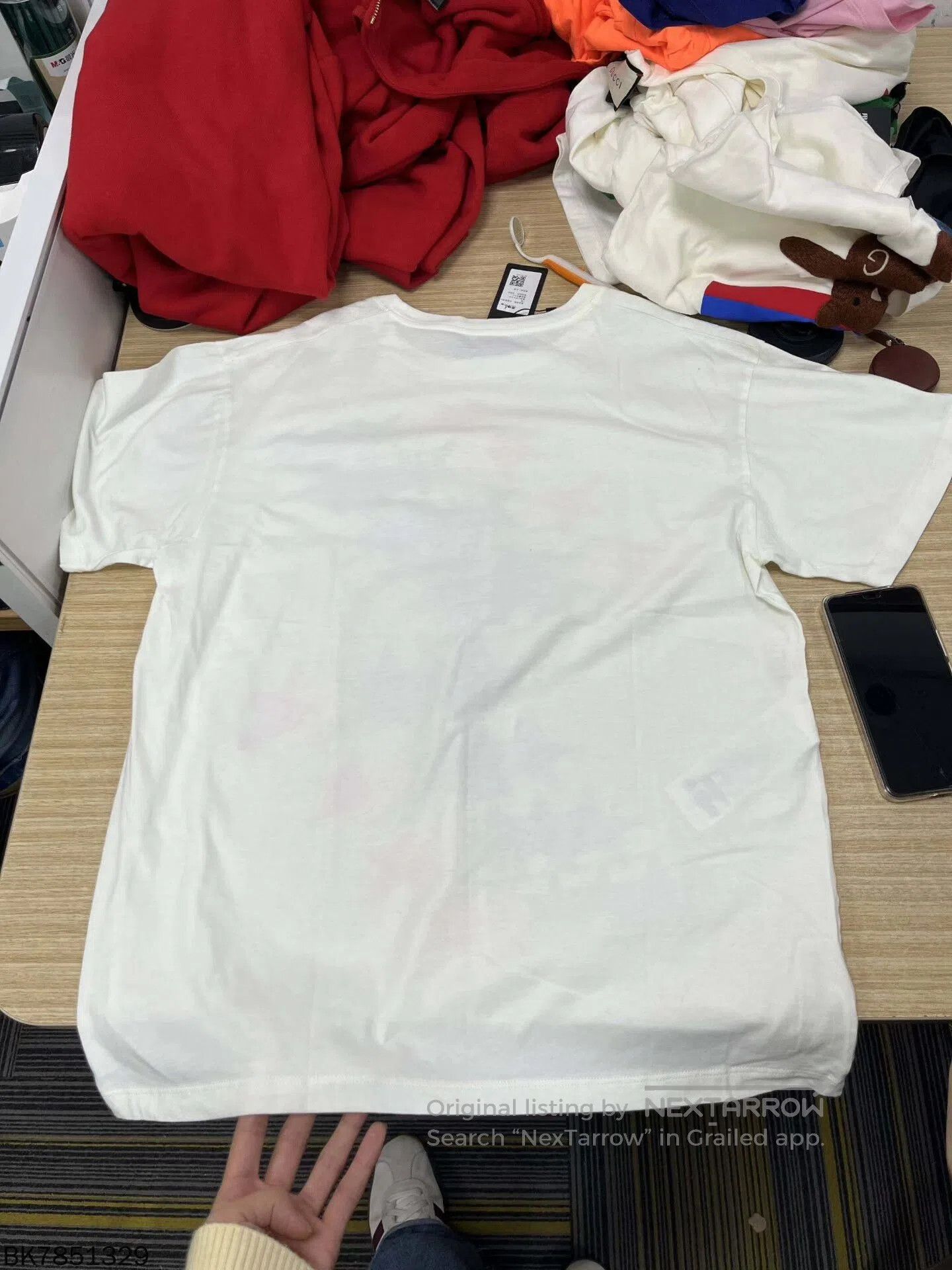 Gucci gucci graphic short sleeve t-shirt size s. Size US S / EU 44-46 / 1 - 6 Thumbnail