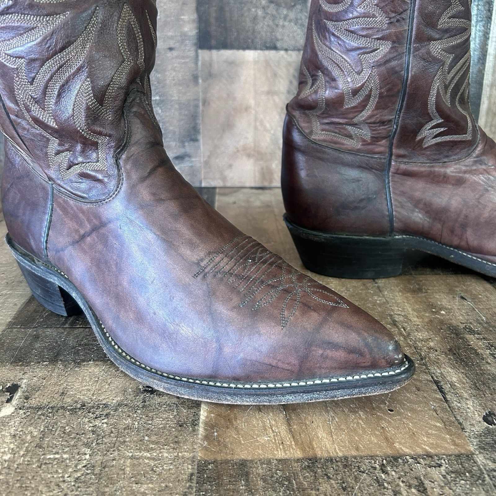 Justin Boots Justin Vintage Pointed Toe Cowboy Boots Mens 11.5 EEE Size US 11.5 / EU 44-45 - 10 Thumbnail