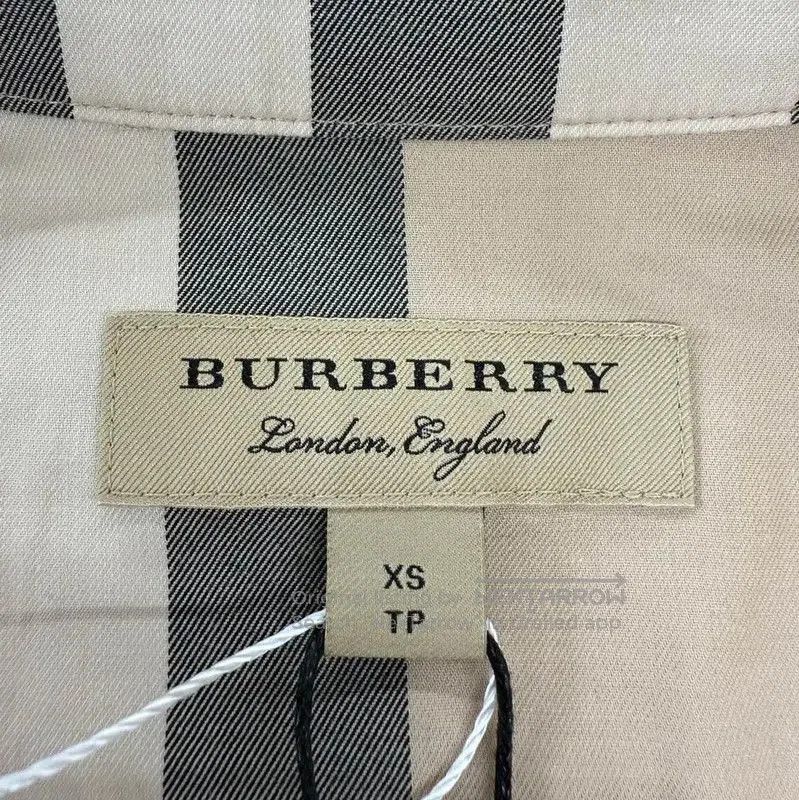 Burberry Burberry Color-Blocked Cotton Shirt for Women. Size XS / US 0-2 / IT 36-38 - 3 Thumbnail