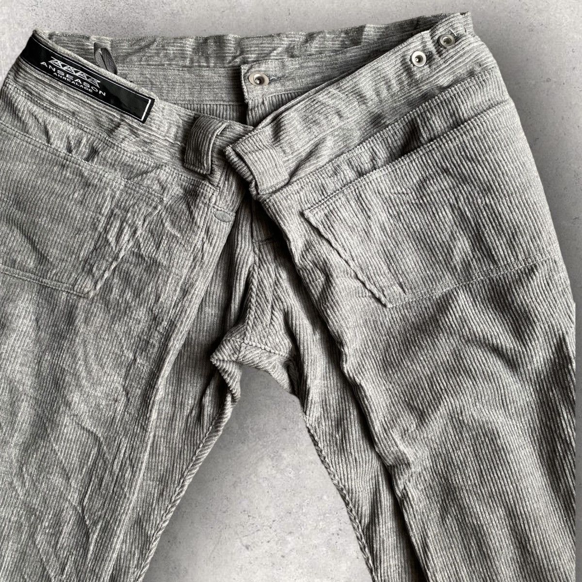 ANREALAGE Anrealage Wrap Grey Corduroy Pants Size US 32 / EU 48 - 2 Thumbnail