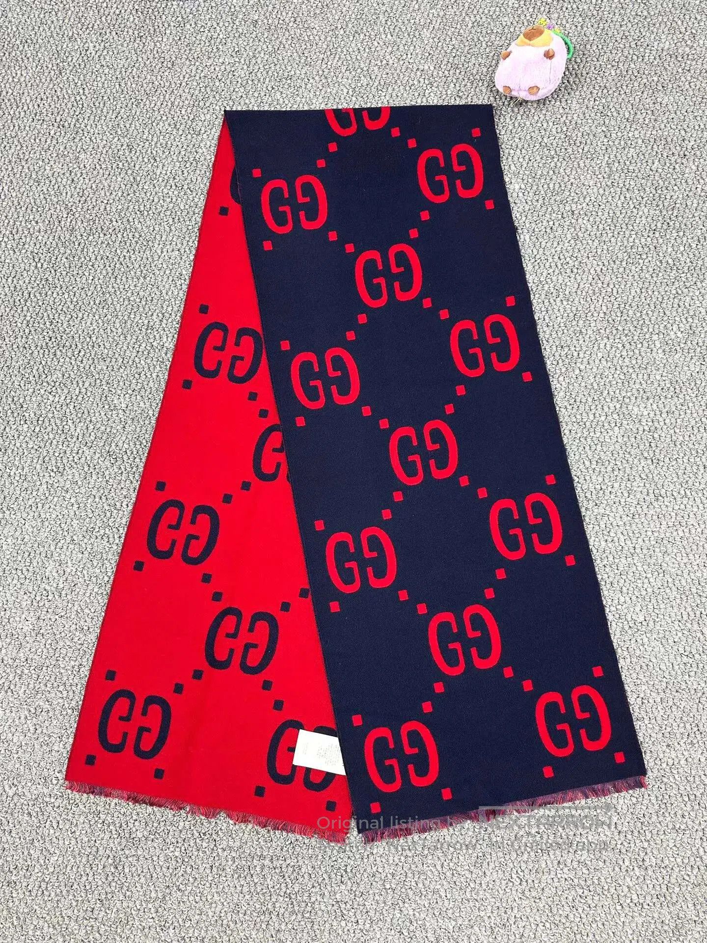 Gucci Guicci Red and blue color block old flower print double-si Size ONE SIZE - 1 Thumbnail