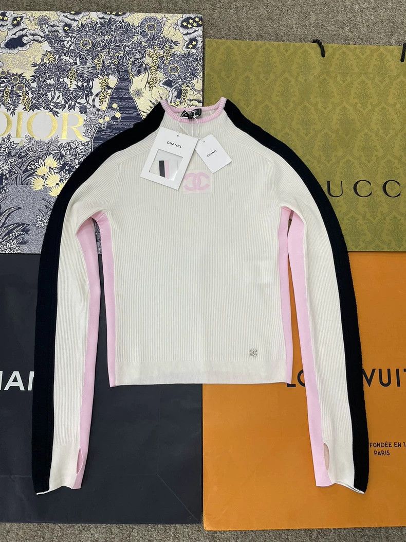 Other chanel 23N Ski Series Pink and White Knitwear Long Sleeve Size XXS / US 00 / IT 34 - 1 Thumbnail