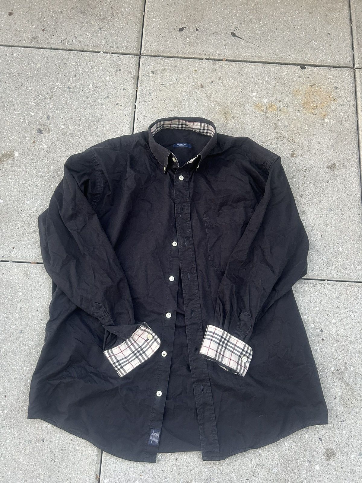 Burberry Black Burberry button up Size US M / EU 48-50 / 2 - 1 Thumbnail
