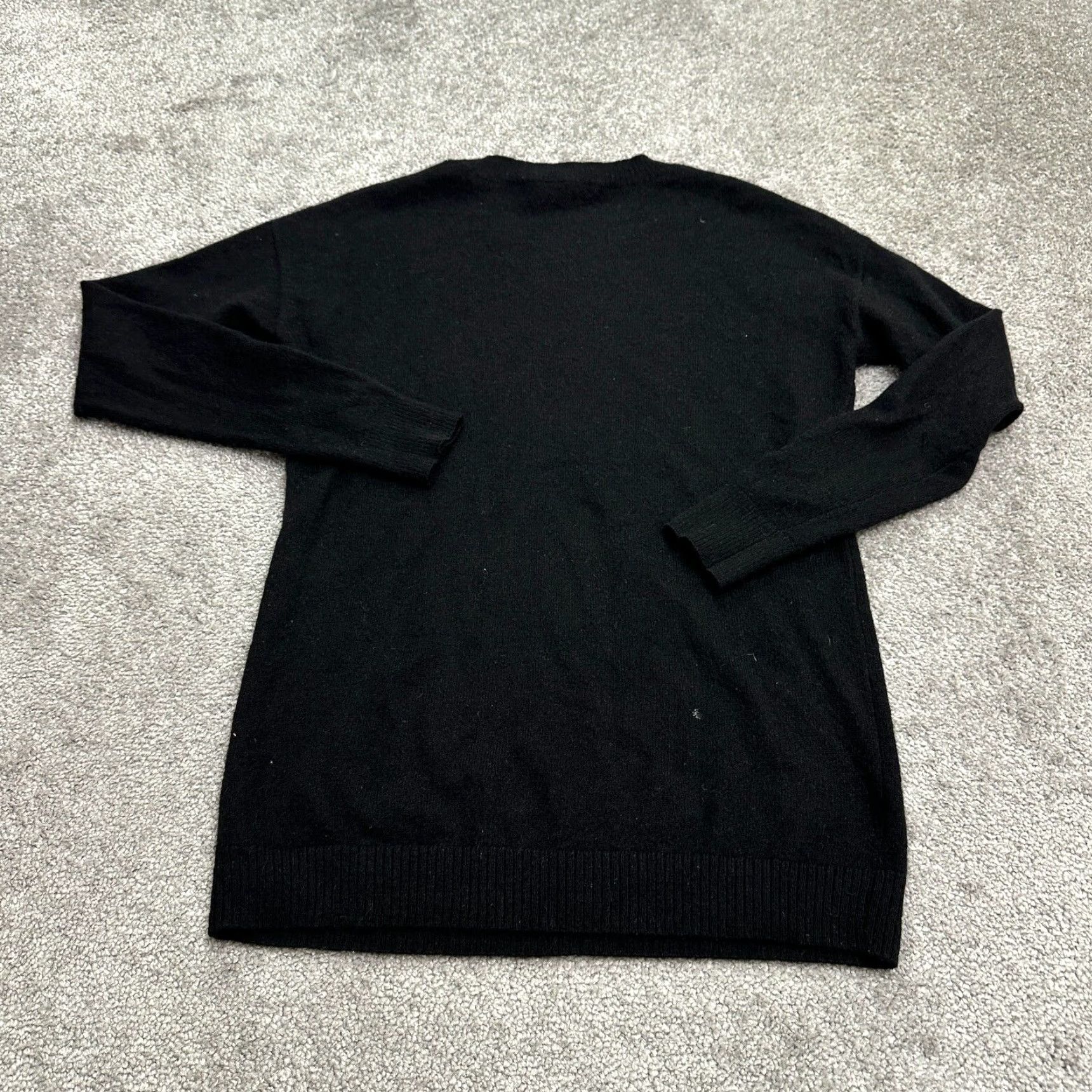 AQUA VINTAGE not applicable – Aqua Cashmere Sweater Women XS Black Skull Crew Neck Knit Pullover Casual Womens XS Black Skull Logo Punk Retro 90s Theme Size XS / US 0-2 / IT 36-38 - 2 Thumbnail