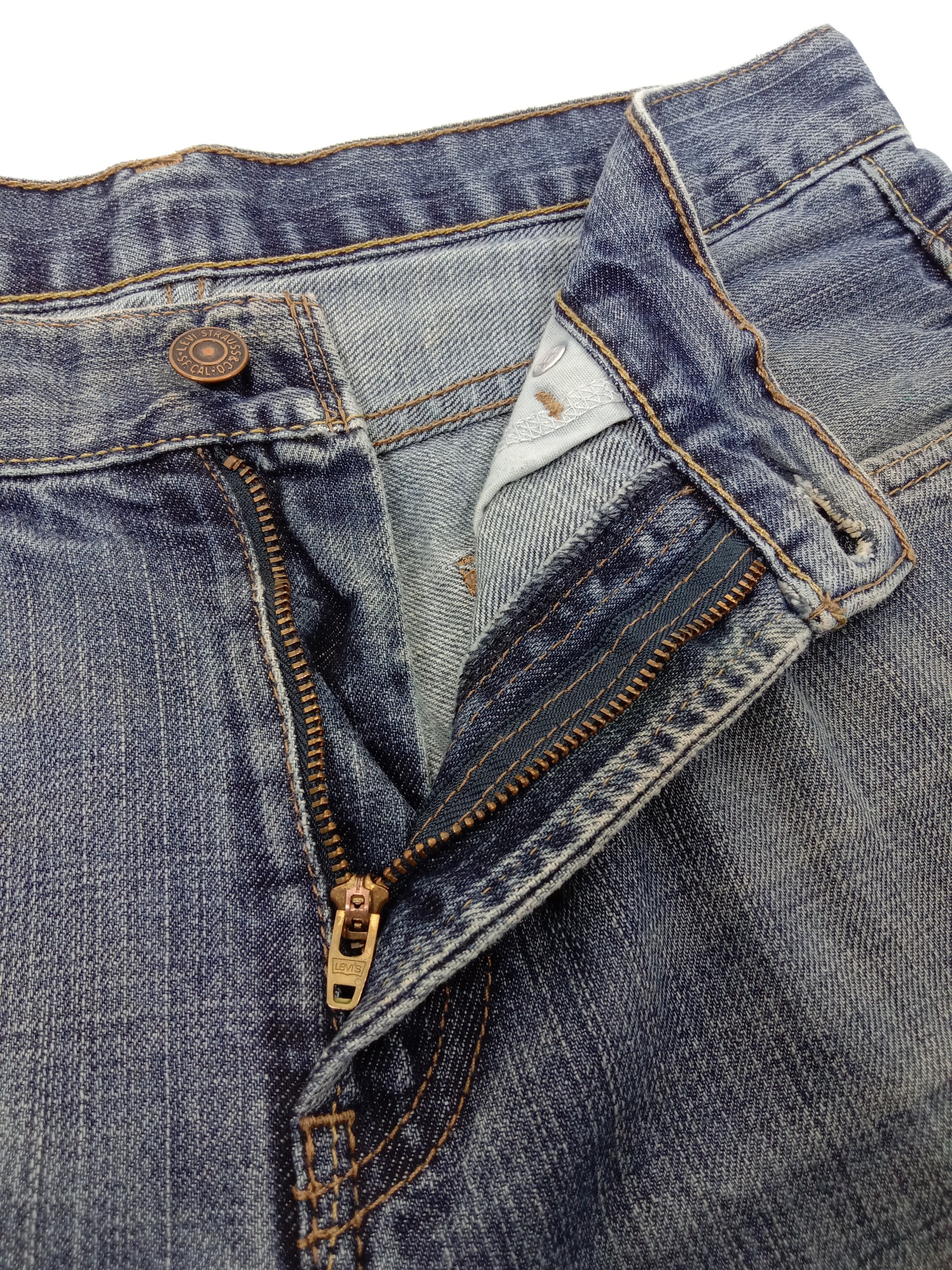 Levi's Vintage Levi's 550 Jeans Blue Wash Relaxed Fit Denim Size US 31 - 9 Thumbnail