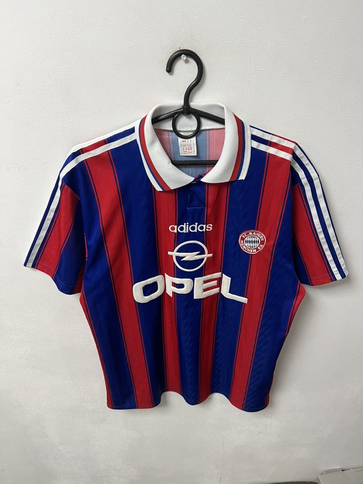 Adidas Adidas Bayern Munich 1995 1997 home soccer jersey football Size US M / EU 48-50 / 2 - 2 Thumbnail