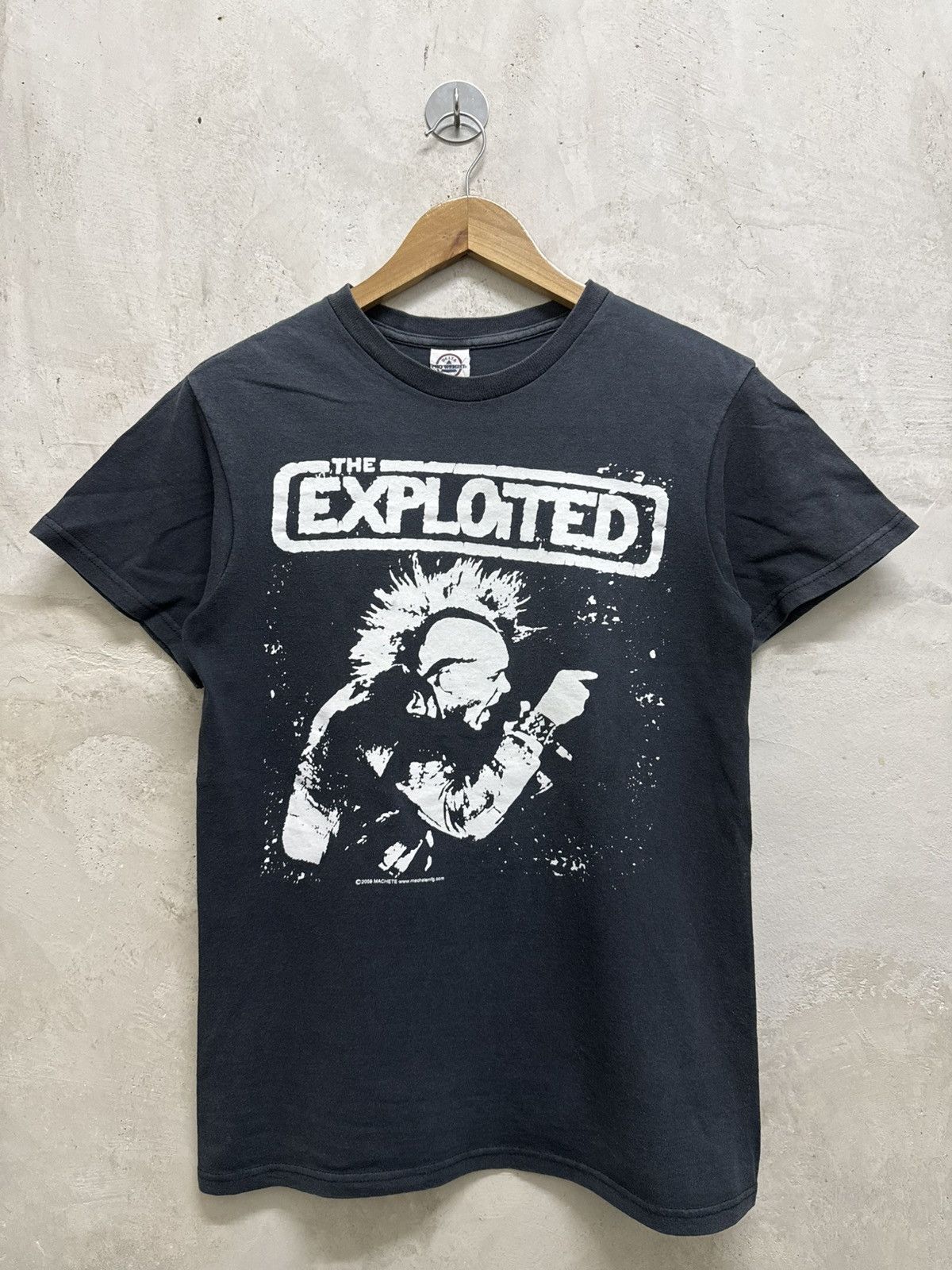 Band Tees 2000s The Exploited Punks Not Dead T-Shirt Size US S / EU 44-46 / 1 - 1 Thumbnail