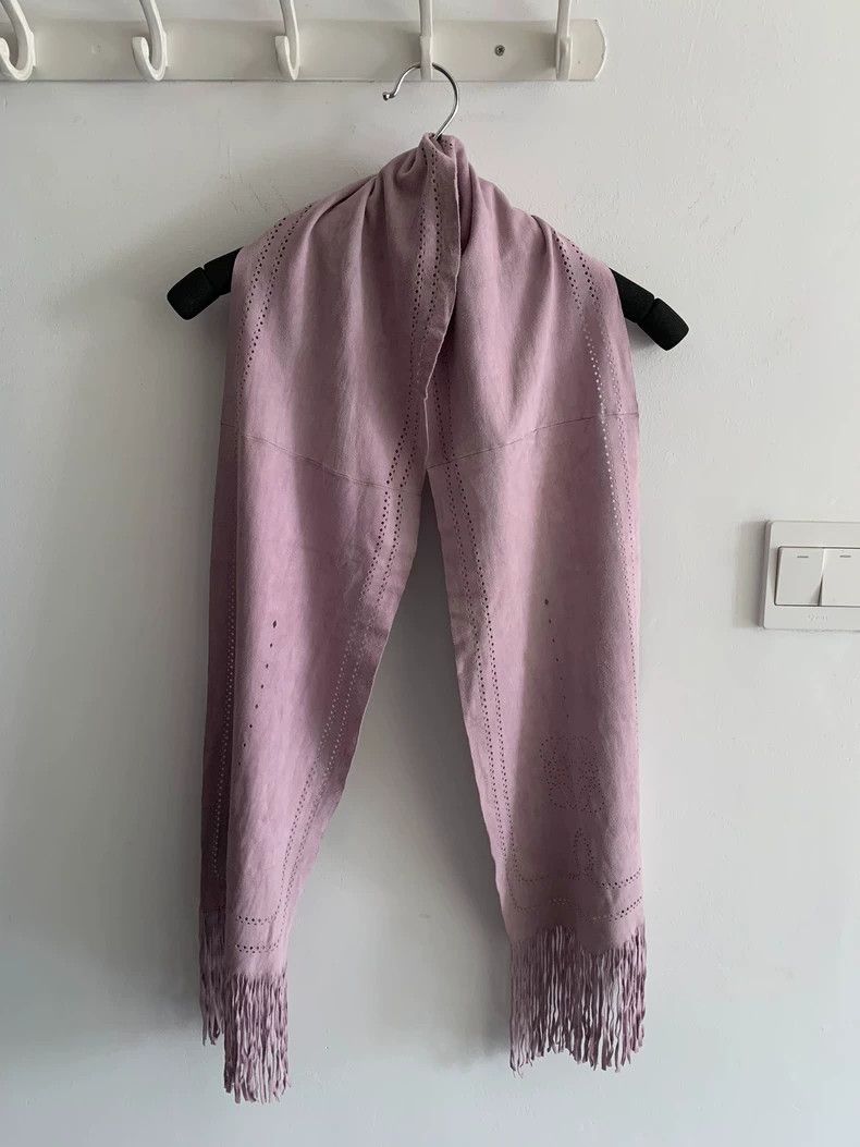 Loewe LOEWE Light purple sheepskin tasseled scarf Size ONE SIZE - 1 Thumbnail