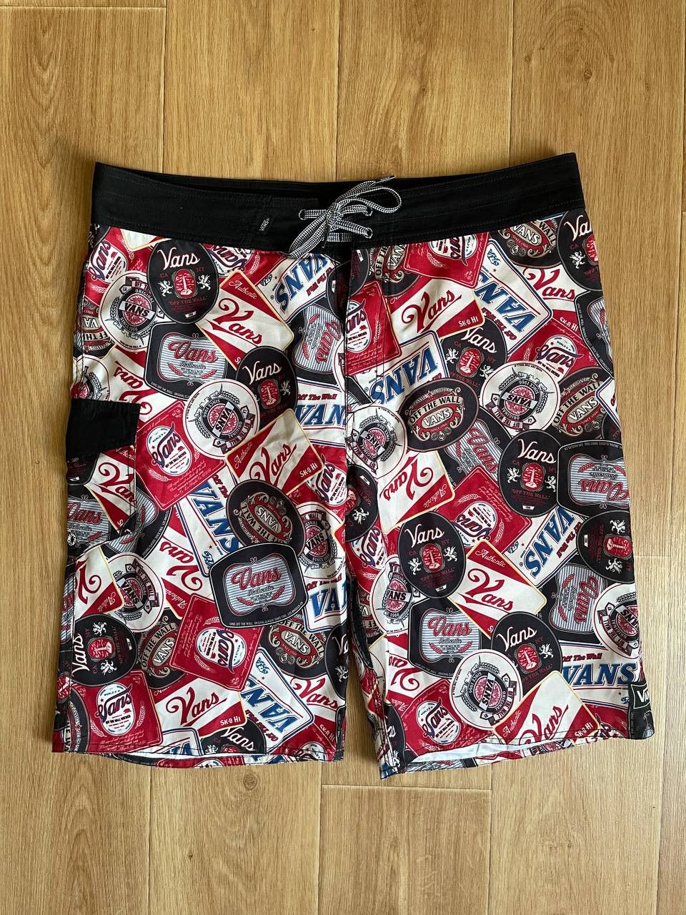Vans Vans Board Shorts Vintage Size US 34 / EU 50 - 2 Thumbnail