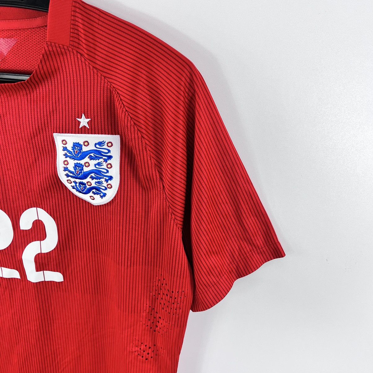 Nike Nike England National Team 2014/2015 Away Jersey Size M Size US M / EU 48-50 / 2 - 4 Thumbnail