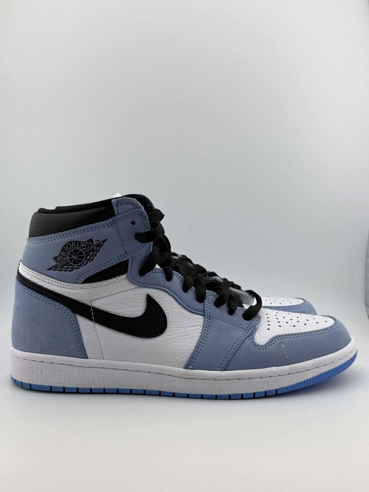Nike Air Jordan 1 University Blue US 10 Used with Box 555088-134 Size US 9 / EU 42 - 3 Thumbnail