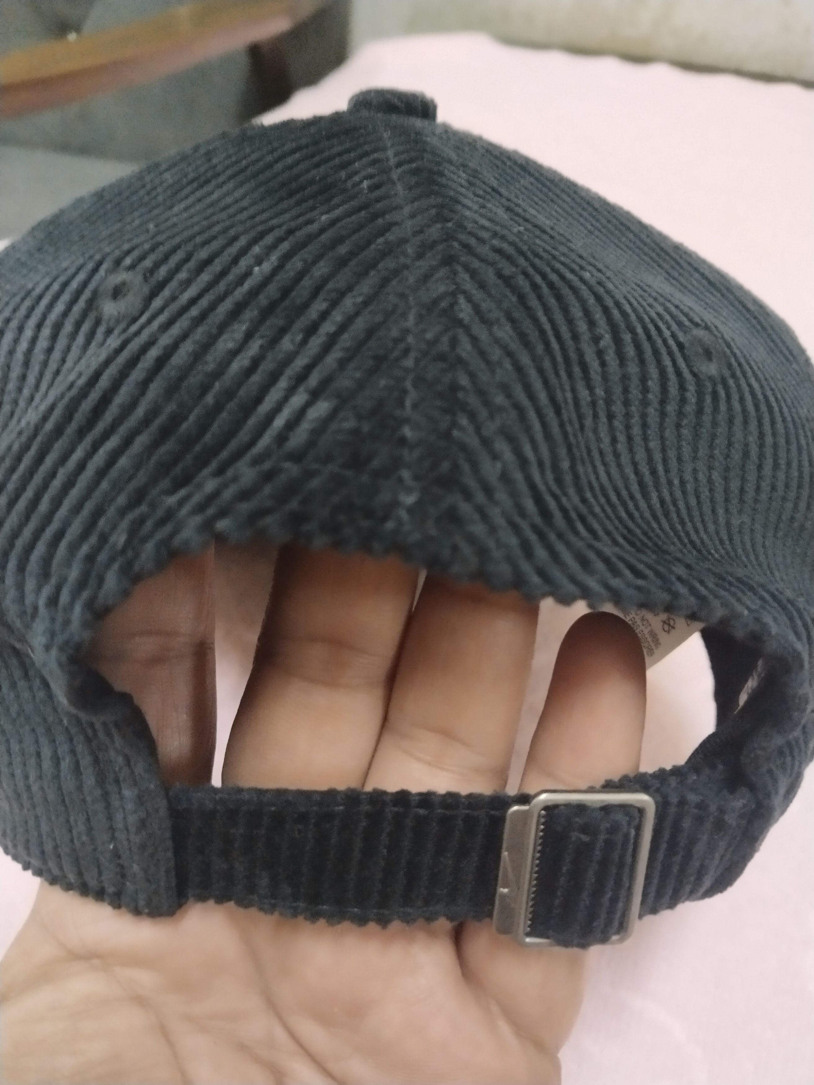 Nike RARE NIKE CUDUROY TRIPLE BLACK CAP Size ONE SIZE - 5 Thumbnail
