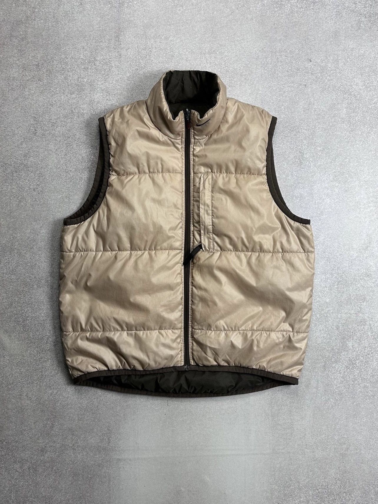 Nike Vintage Nike Swoosh Reversible Puffer Jacket S Y2K Size US S / EU 44-46 / 1 - 2 Thumbnail