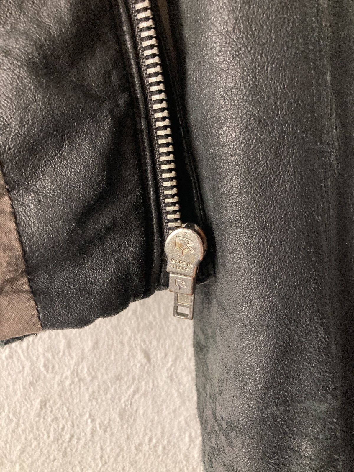 Rick Owens F/W 04 "QUEEN" Blistered Lamb Leather Jacket Rick Owens M Size US M / EU 48-50 / 2 - 13 Thumbnail