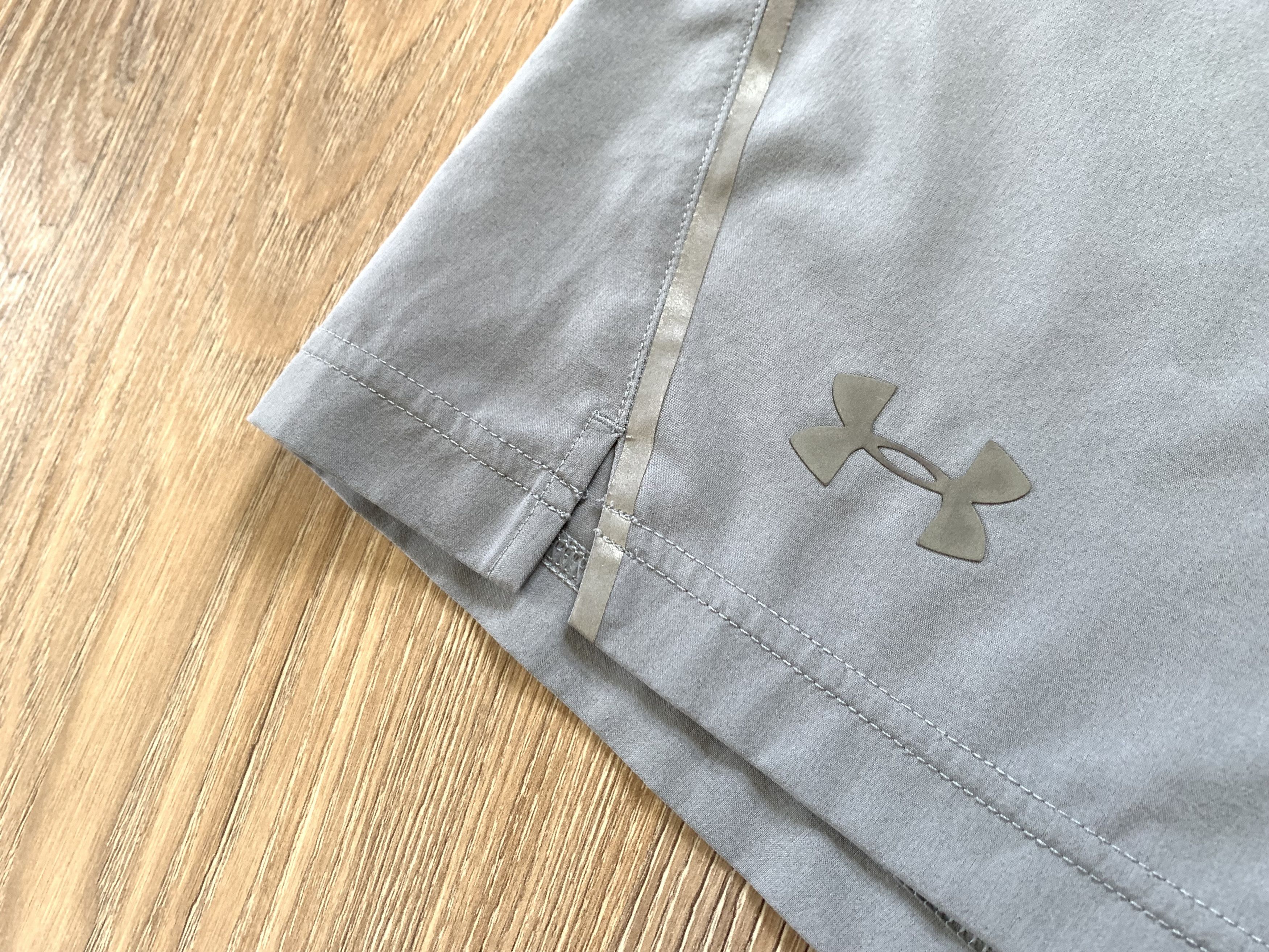 Under Armour Under Armour Gray Training Running Shorts Size US 31 - 4 Thumbnail