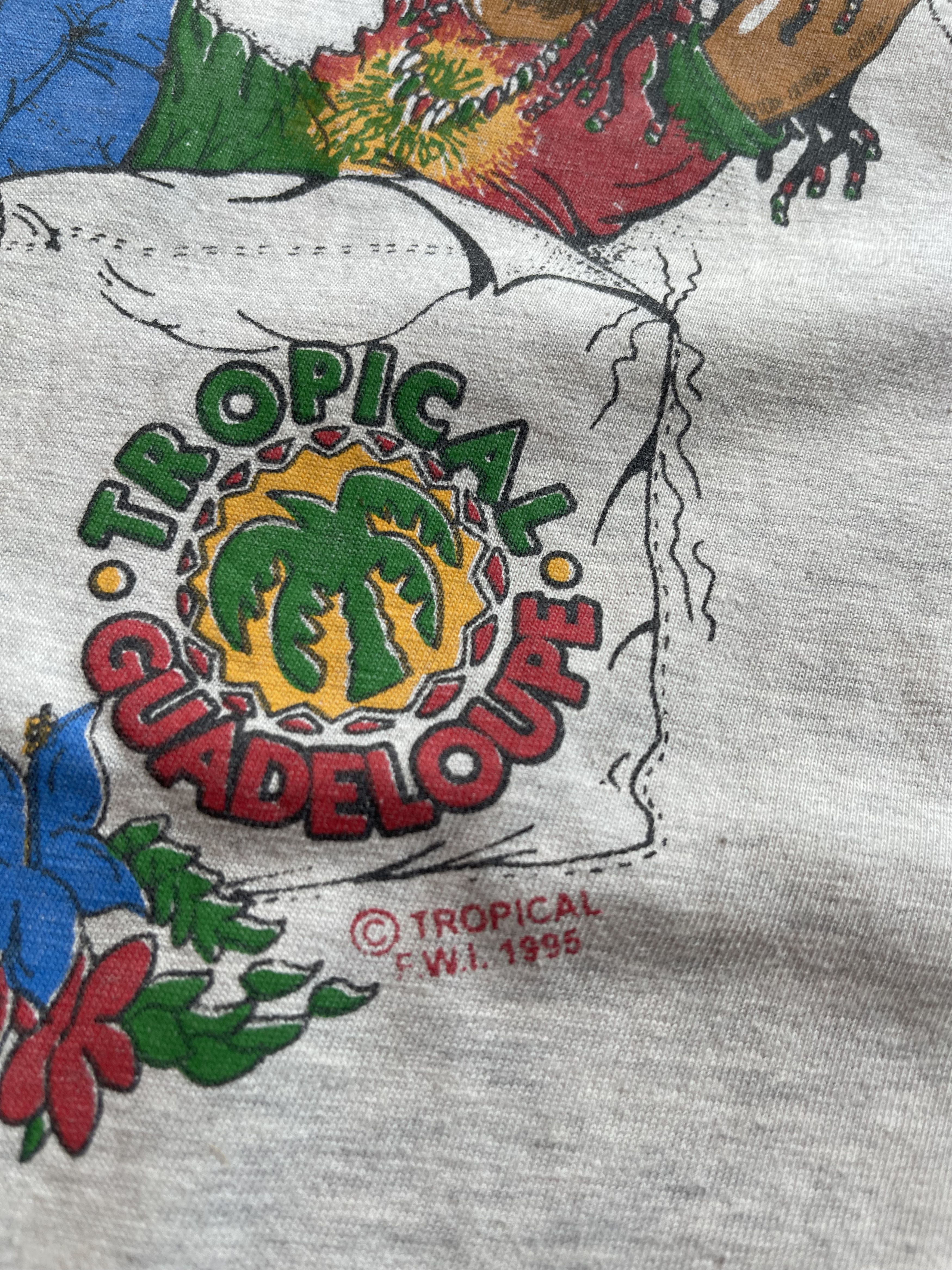Vintage Rare Vintage 1990s Guadeloupe Island Pa Ni Pwoblem Tee Size US XL / EU 56 / 4 - 4 Thumbnail