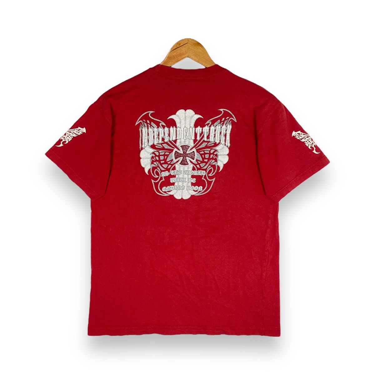 Independent Truck Co. × Vintage AS THE WORLD WILL BE ENDING SOON CROSS TEE Size US M / EU 48-50 / 2 - 1 Thumbnail