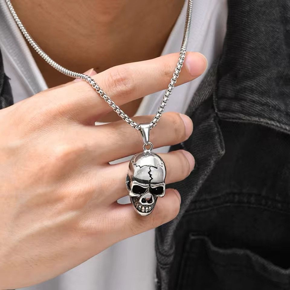 Other Punk Skull Pendant Necklace Size ONE SIZE - 1 Thumbnail