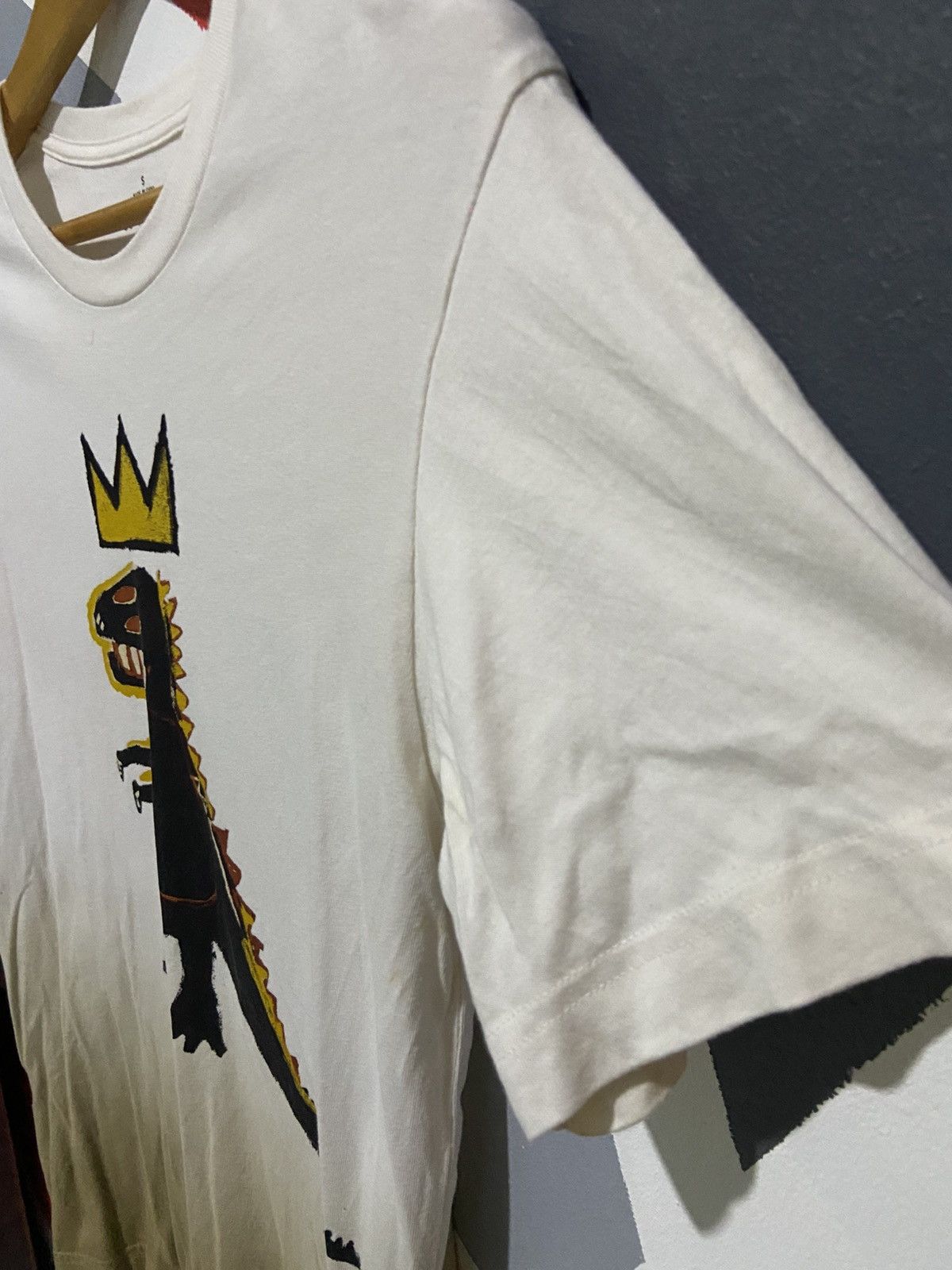 Uniqlo Jean Michel Basquiat X Sprzny Tee - King Dinosour Size US S / EU 44-46 / 1 - 3 Thumbnail