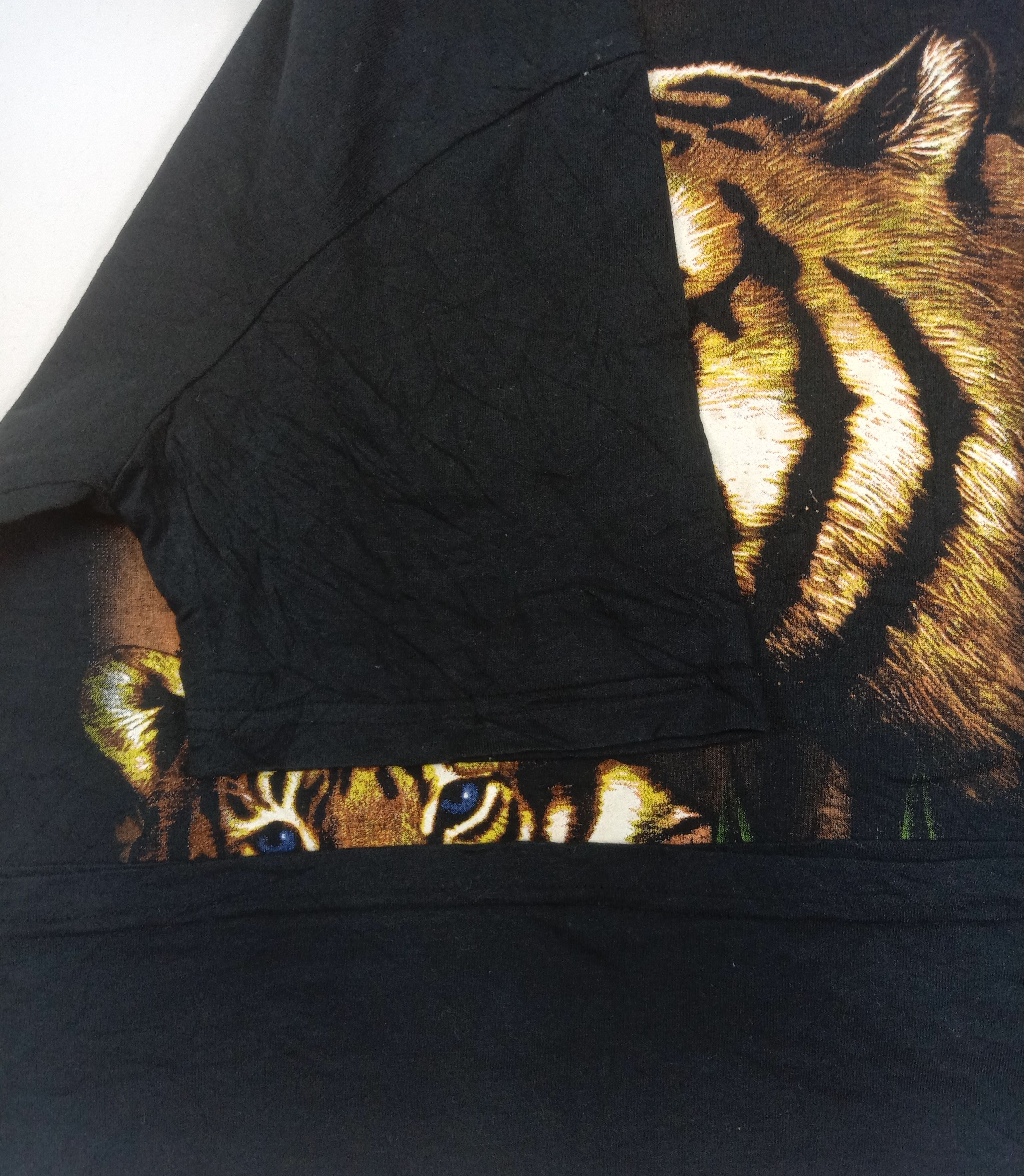 Japanese Brand Vintage Night Safari Tigers T Shirt Size US M / EU 48-50 / 2 - 3 Thumbnail