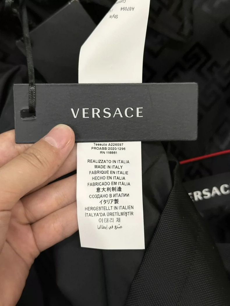 Versace Versace Black casual lapel coat Size US L / EU 52-54 / 3 - 7 Thumbnail