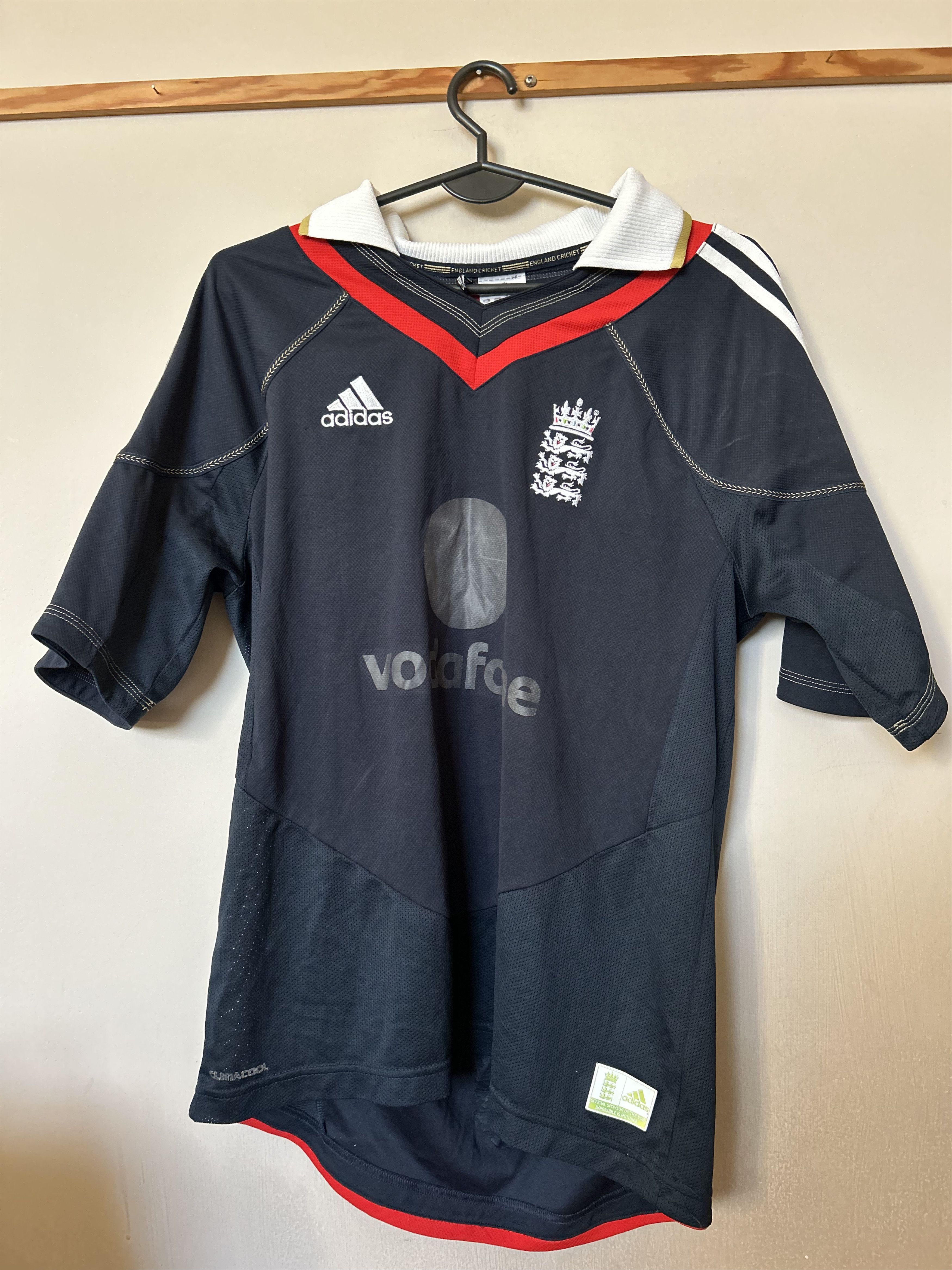 Adidas Cricket - ENGLAND 2009 - 2010 - Adidas - M - SALE Size US M / EU 48-50 / 2 - 1 Thumbnail
