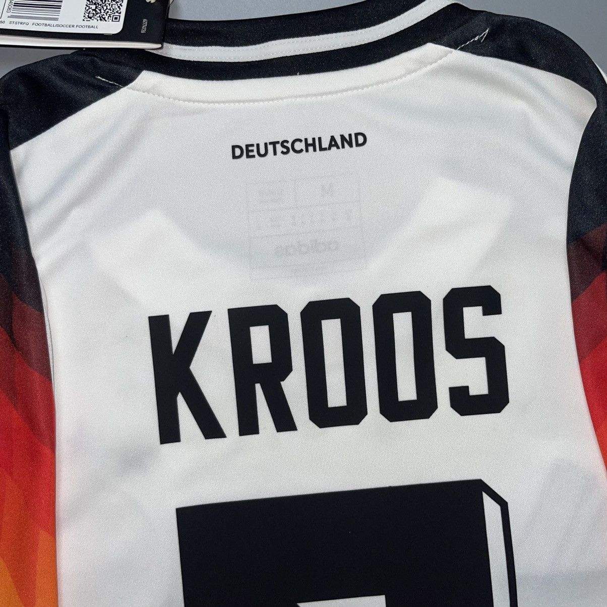 Adidas × Vintage NWT GERMANY ADIDAS 2024 EURO FOOTBALL HOME JERSEY #8 KROOS Size US M / EU 48-50 / 2 - 10 Thumbnail
