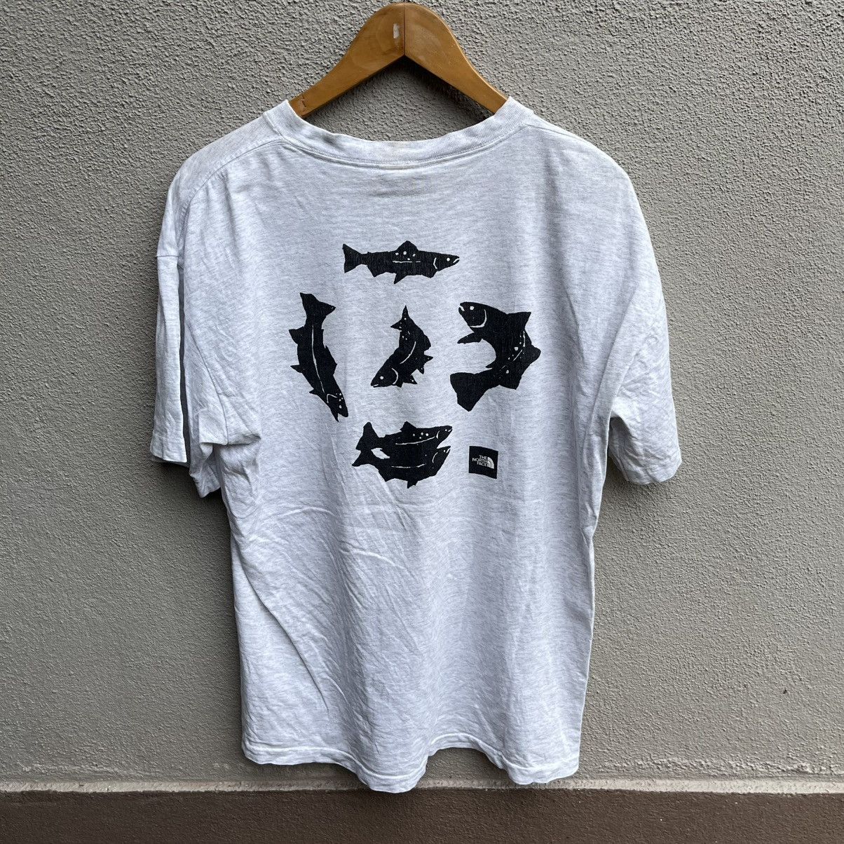 The North Face Vintage 90s THE NORTH FACE graphic tee Size US L / EU 52-54 / 3 - 1 Thumbnail