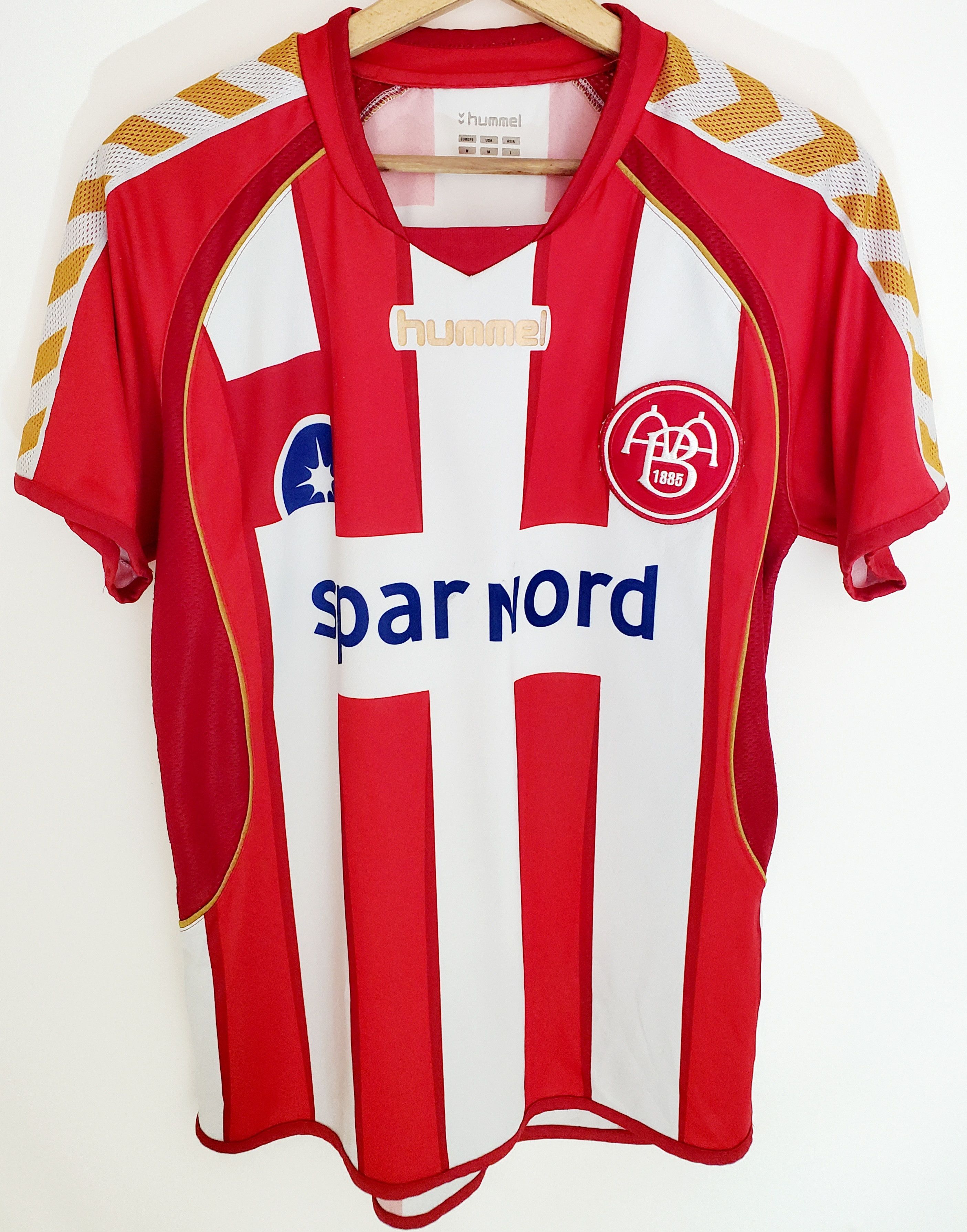 Hummel Aalborg 2008-09 Home hummel soccer jersey size M Size US M / EU 48-50 / 2 - 1 Thumbnail
