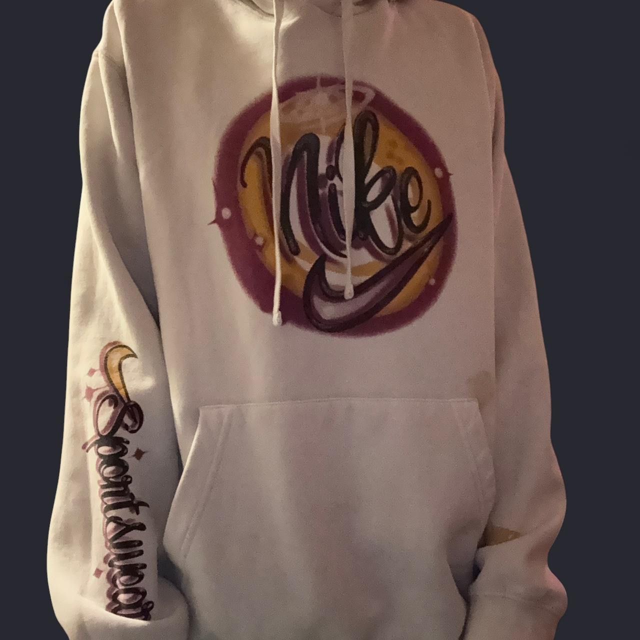 Nike Nike NWOT airbrush hoodie Size US S / EU 44-46 / 1 - 1 Thumbnail