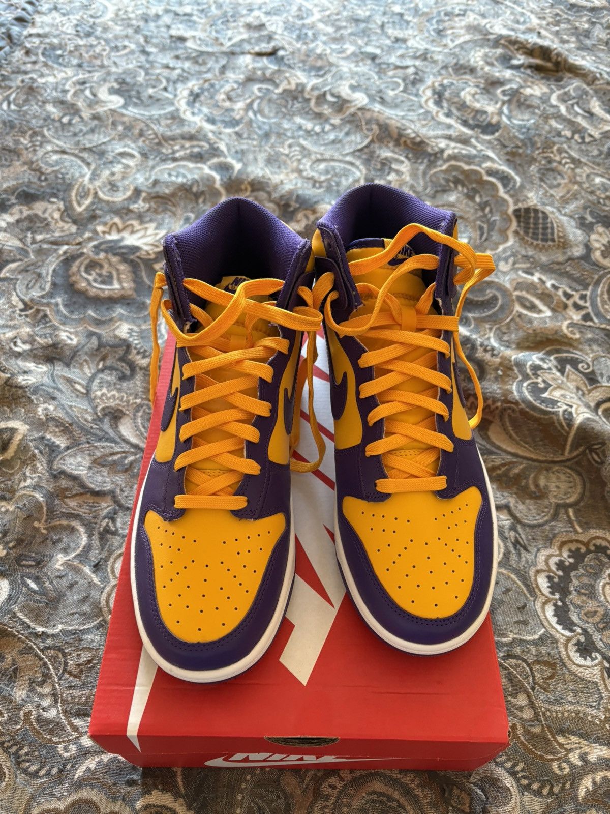Nike Nike Dunk High Lakers (2022) Size US 11 / EU 44 - 1 Thumbnail