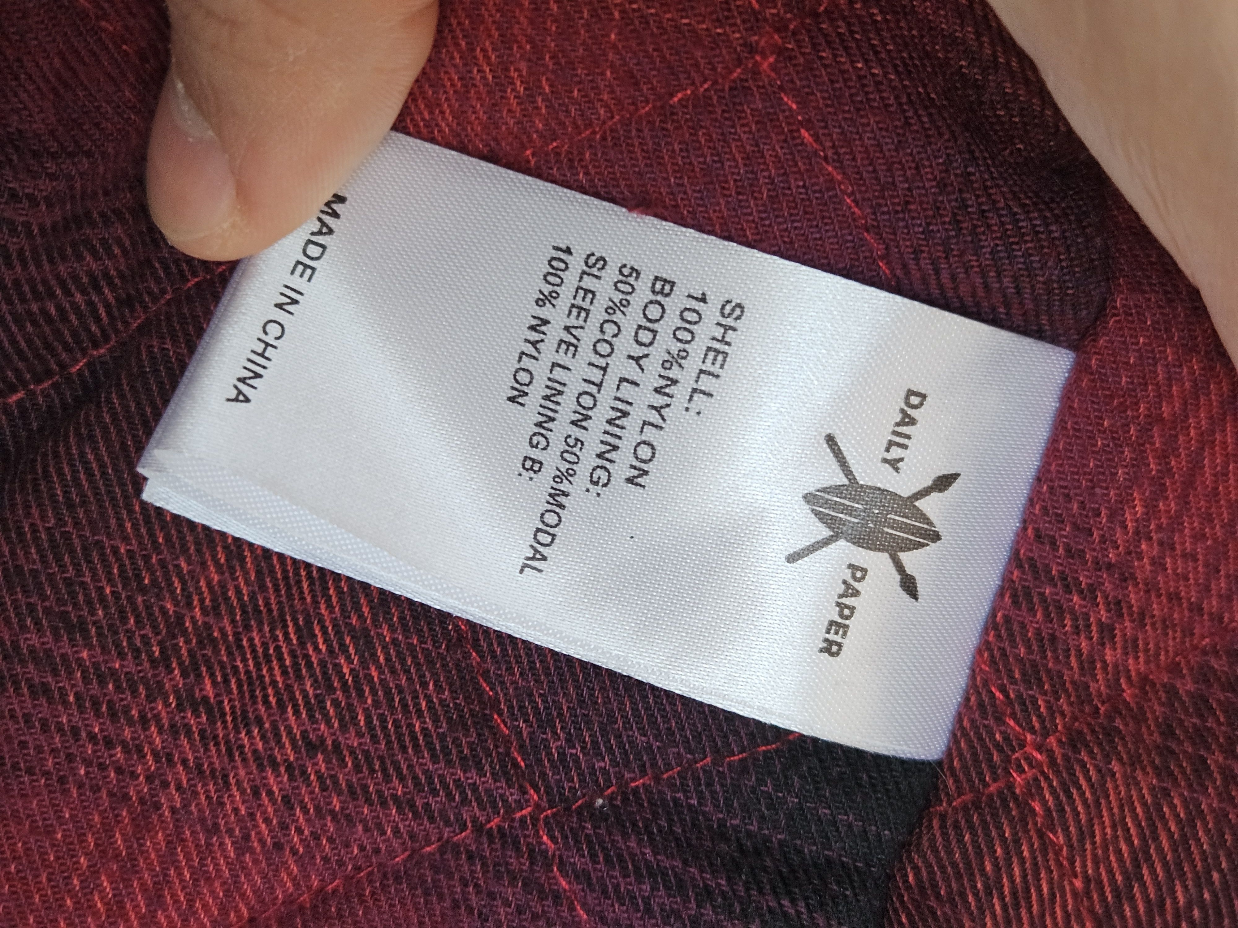 Daily Paper Daily paper coat with reflective elements Size US L / EU 52-54 / 3 - 5 Thumbnail