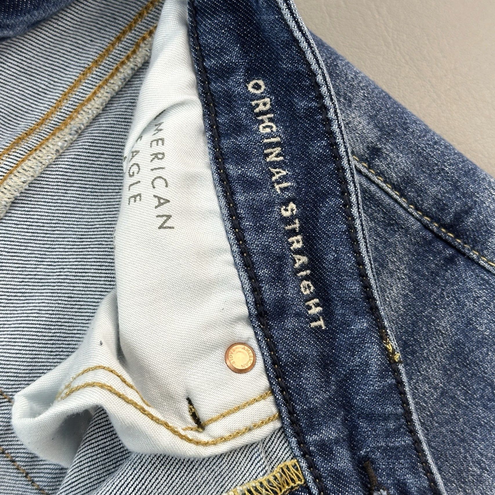 American Eagle Outfitters American Eagle Outfitters Jeans Mens 33x30 Blue Medium Wash Denim Original Straight Stretch Size US 33 - 7 Thumbnail