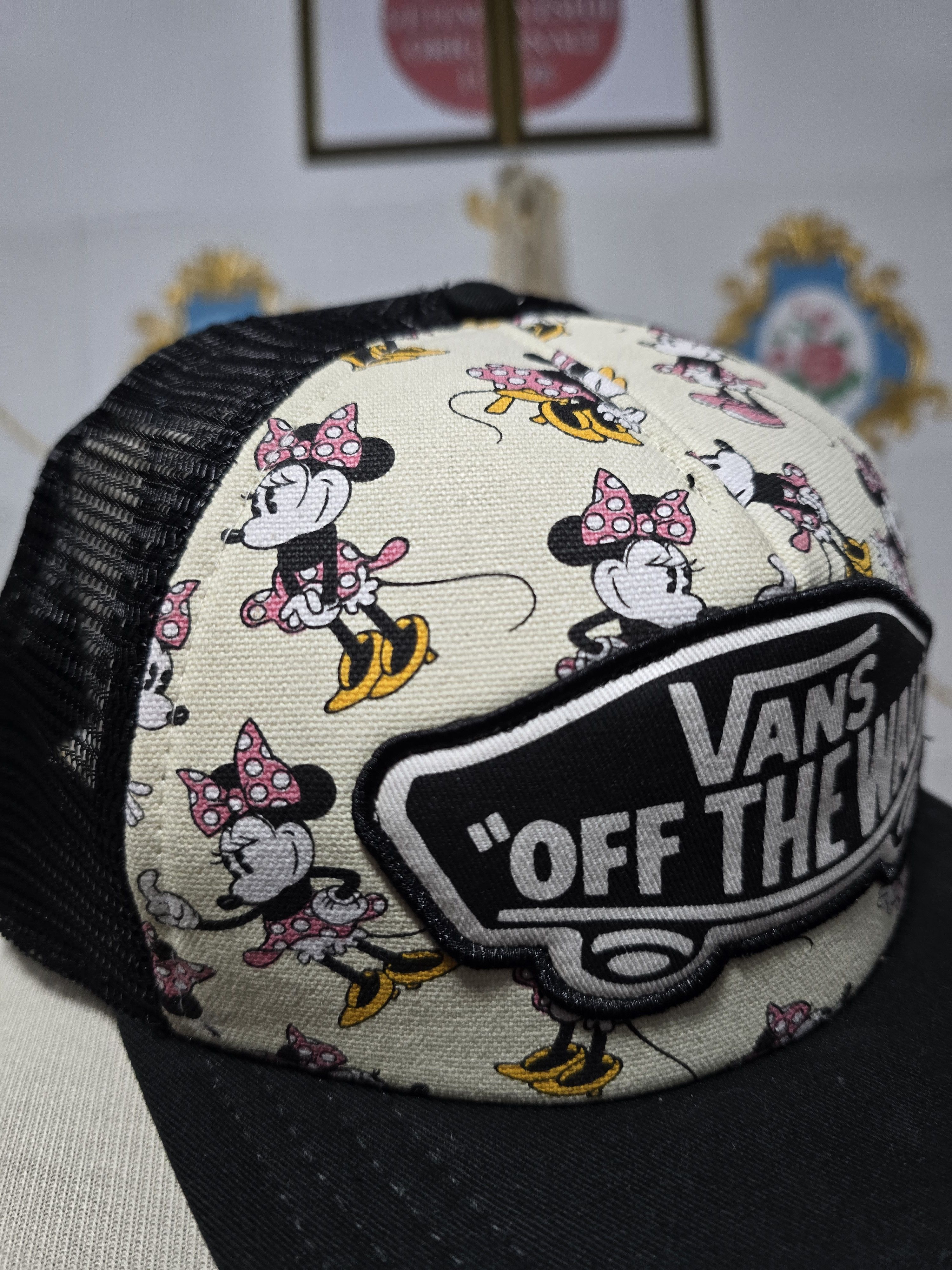 Disney × Vans Vans x Disney Minnie Mouse trucker hat .RARE. Onesize Size ONE SIZE - 7 Thumbnail