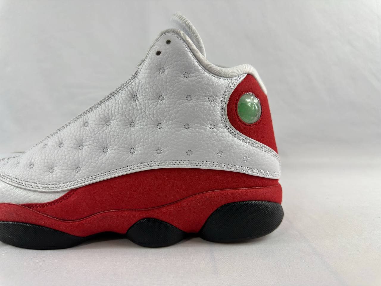 Nike Nike Air Jordan 13 Retro 'Chicago' 2017 414571-122 Size US 10.5 / EU 43-44 - 7 Thumbnail