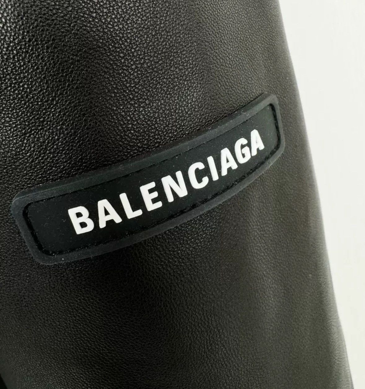 Balenciaga Balenciaga makes vintage leather jacket Size US S / EU 44-46 / 1 - 6 Thumbnail
