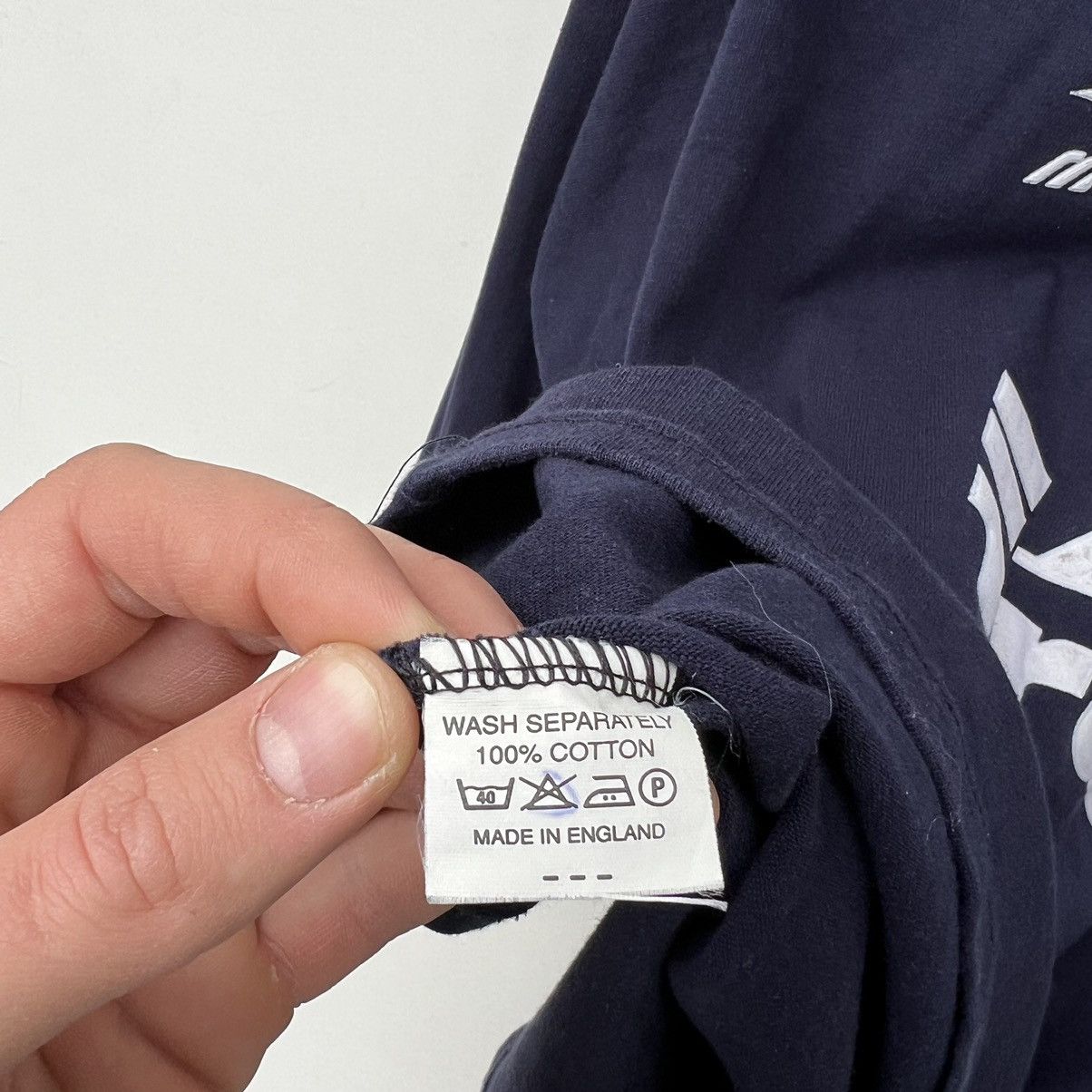 Vintage Vintage 1996-2001 Mizuno FC Reading Soccer Jersey Size US M / EU 48-50 / 2 - 6 Thumbnail