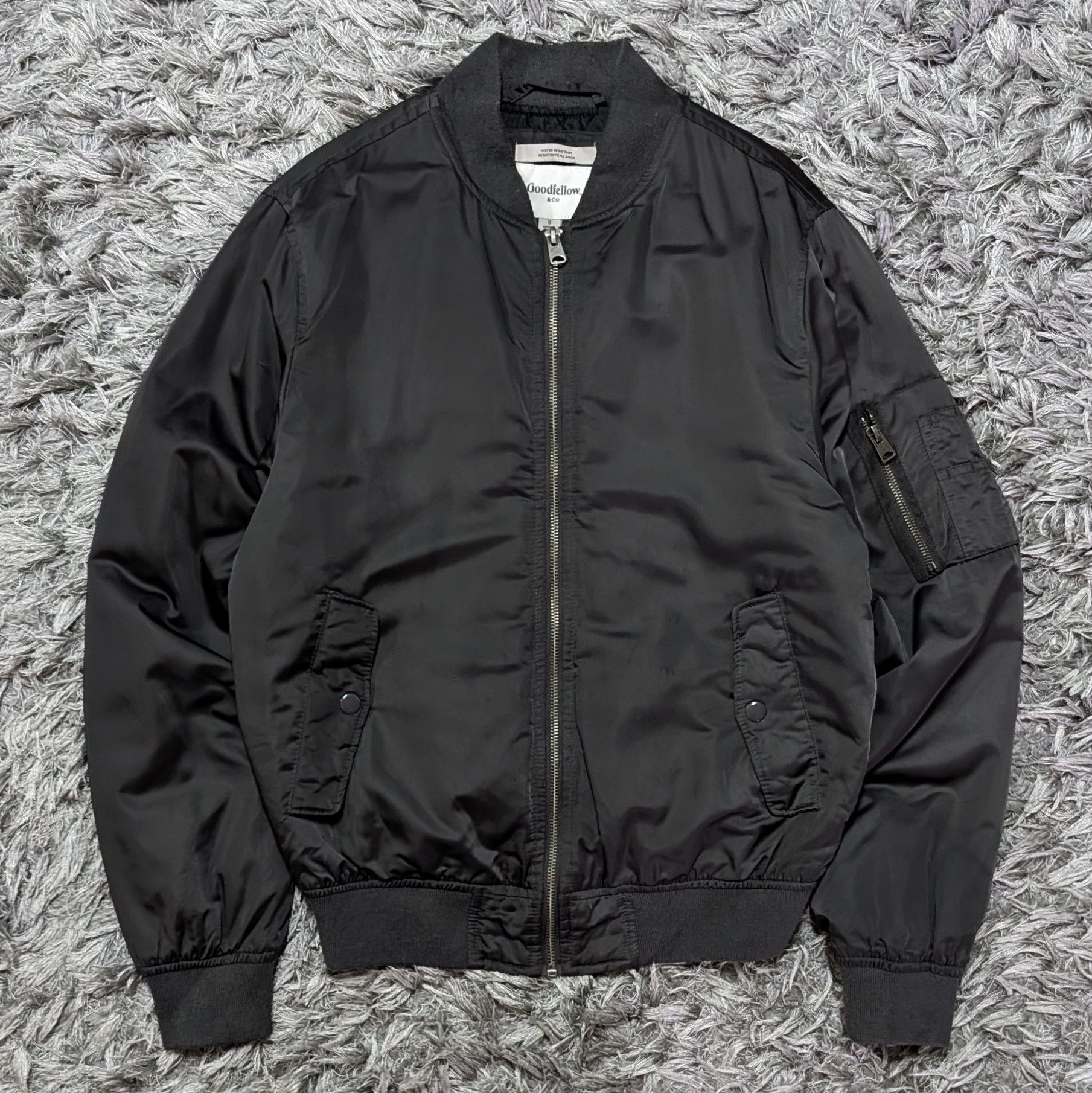 Japanese Brand Vintage Goodfellow Plain Light Coat Bomber Jacket Outerwear Size US S / EU 44-46 / 1 - 2 Thumbnail
