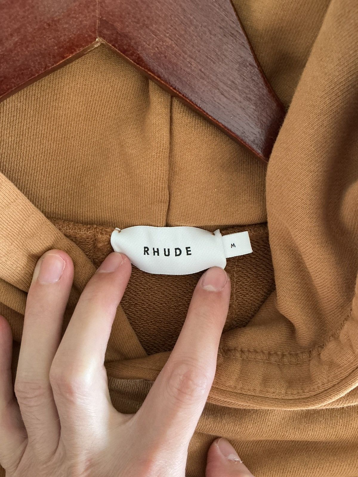 Rhude RHUDE CLASSIQUE HOODIE Tan Color Size M Size US M / EU 48-50 / 2 - 4 Thumbnail