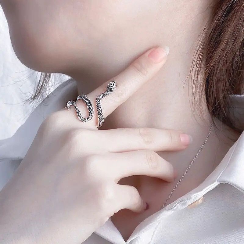 Jewelry Simple Winding Snake Vintage Ring Size ONE SIZE - 2 Thumbnail