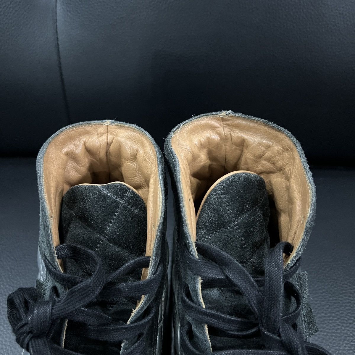 Marc Jacobs Marc Jacobs Metallic Suede High-Top Sneakers Size US 7 / EU 40 - 11 Thumbnail